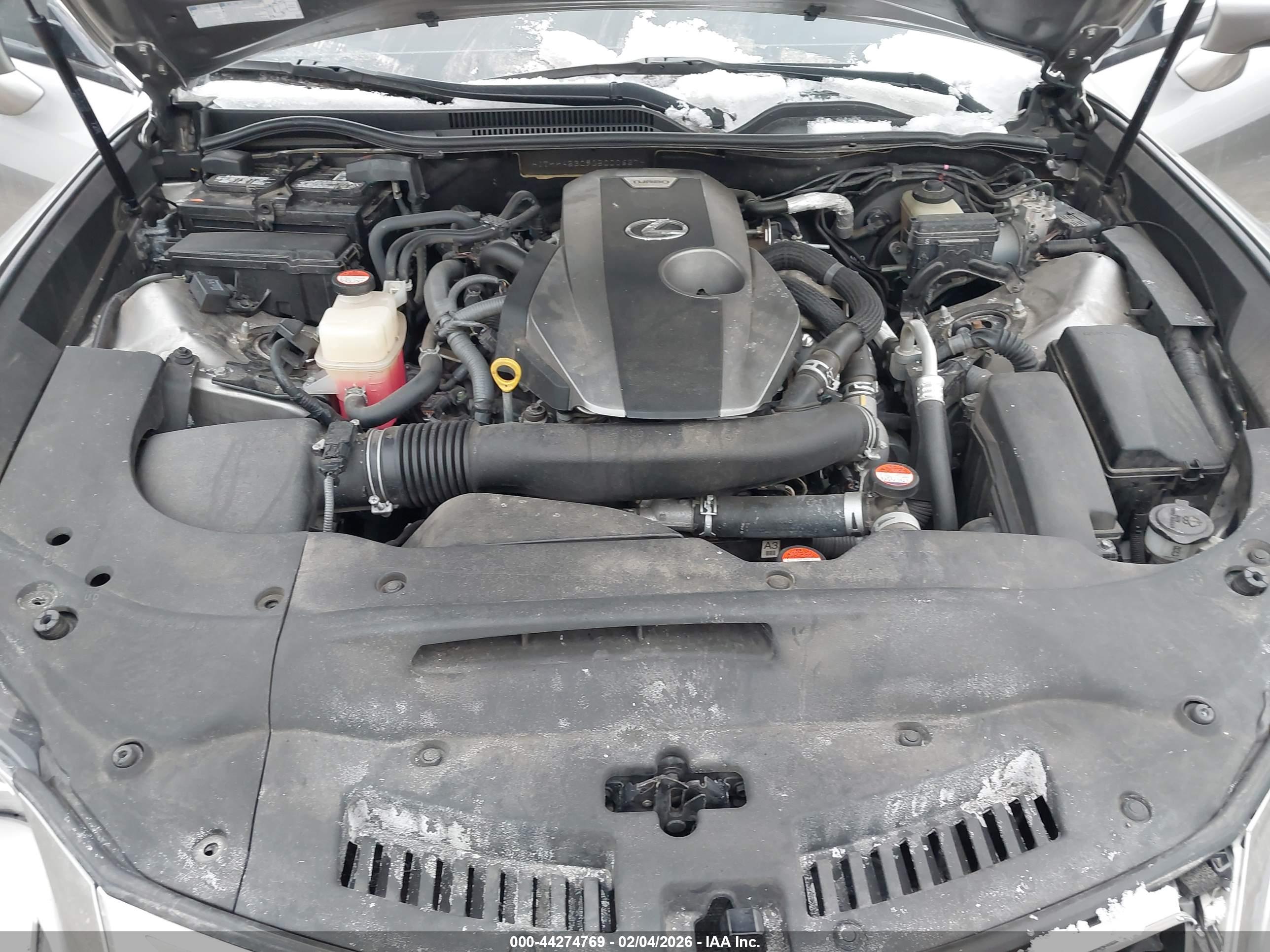 LEXUS RC image 10