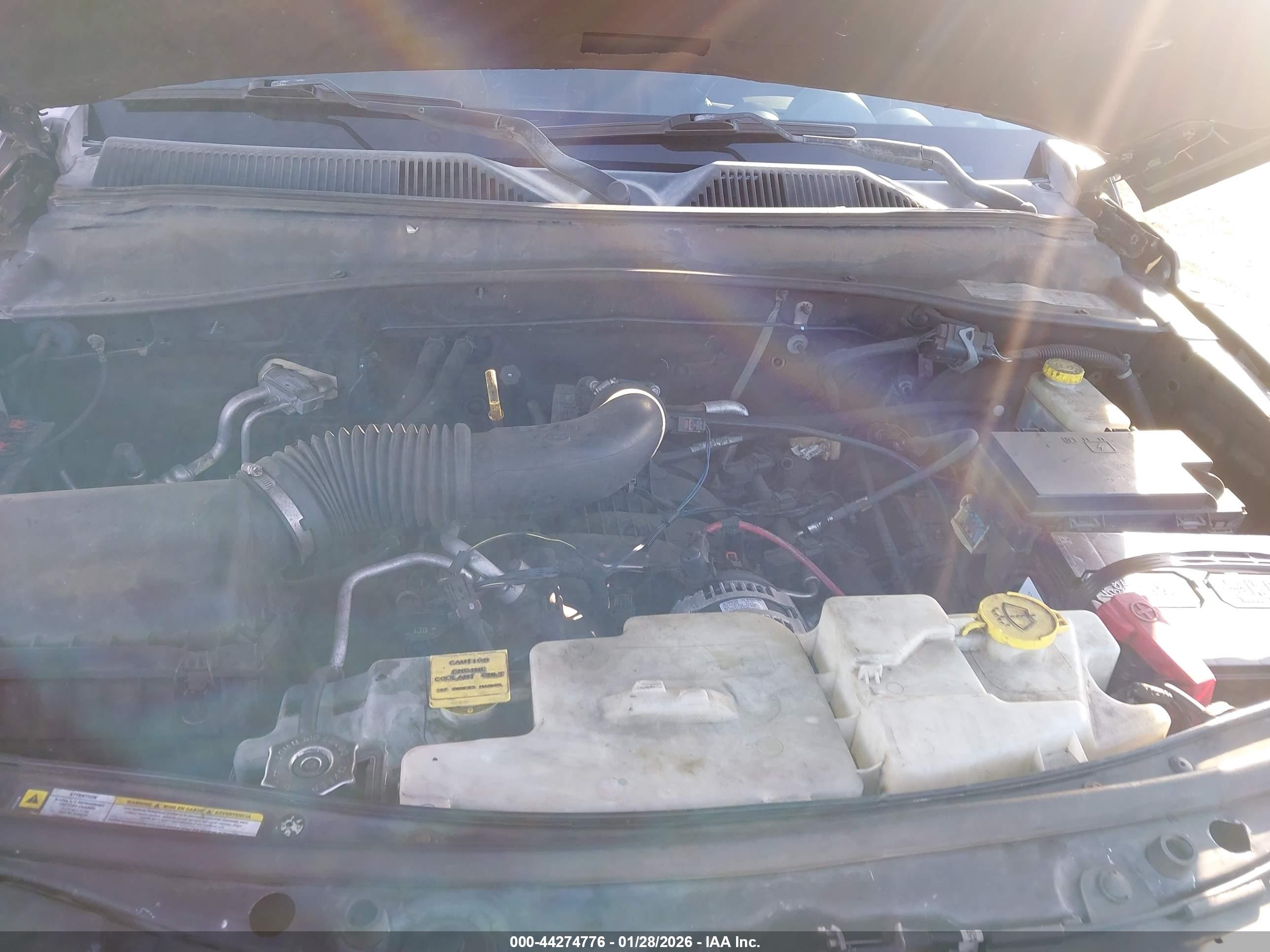 DODGE NITRO image 10