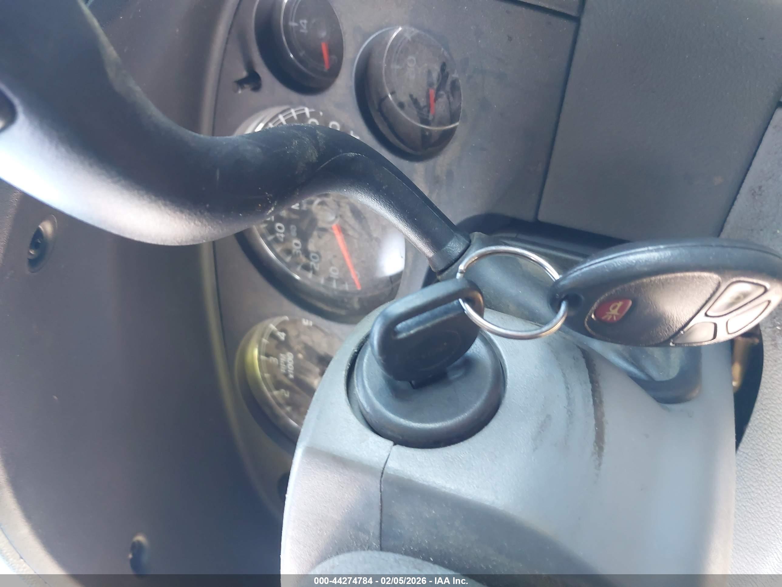 GMC SIERRA image 11