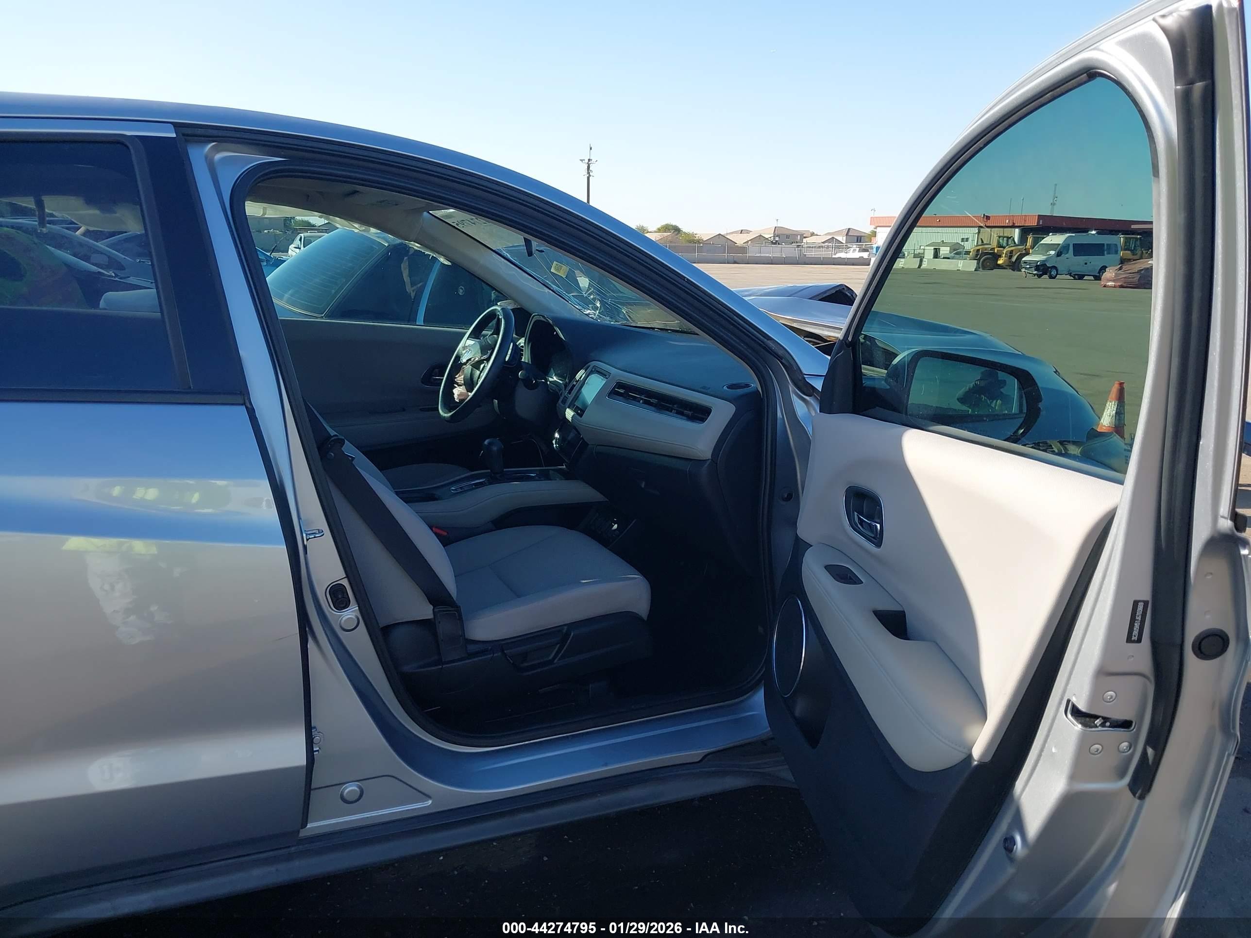 HONDA HR-V image 5