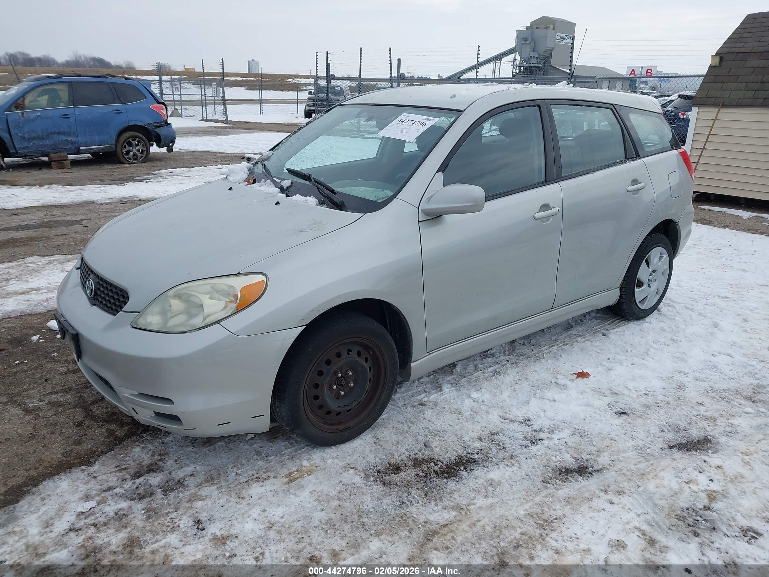 TOYOTA MATRIX image 2