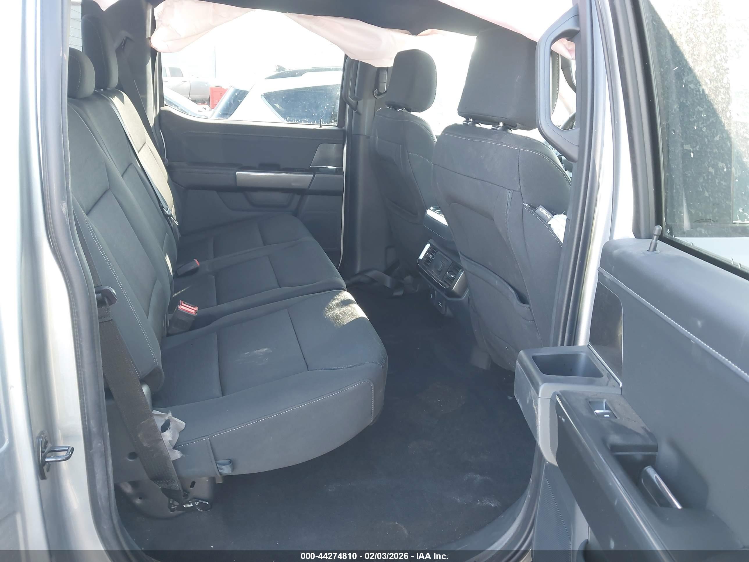 FORD F-150 image 8