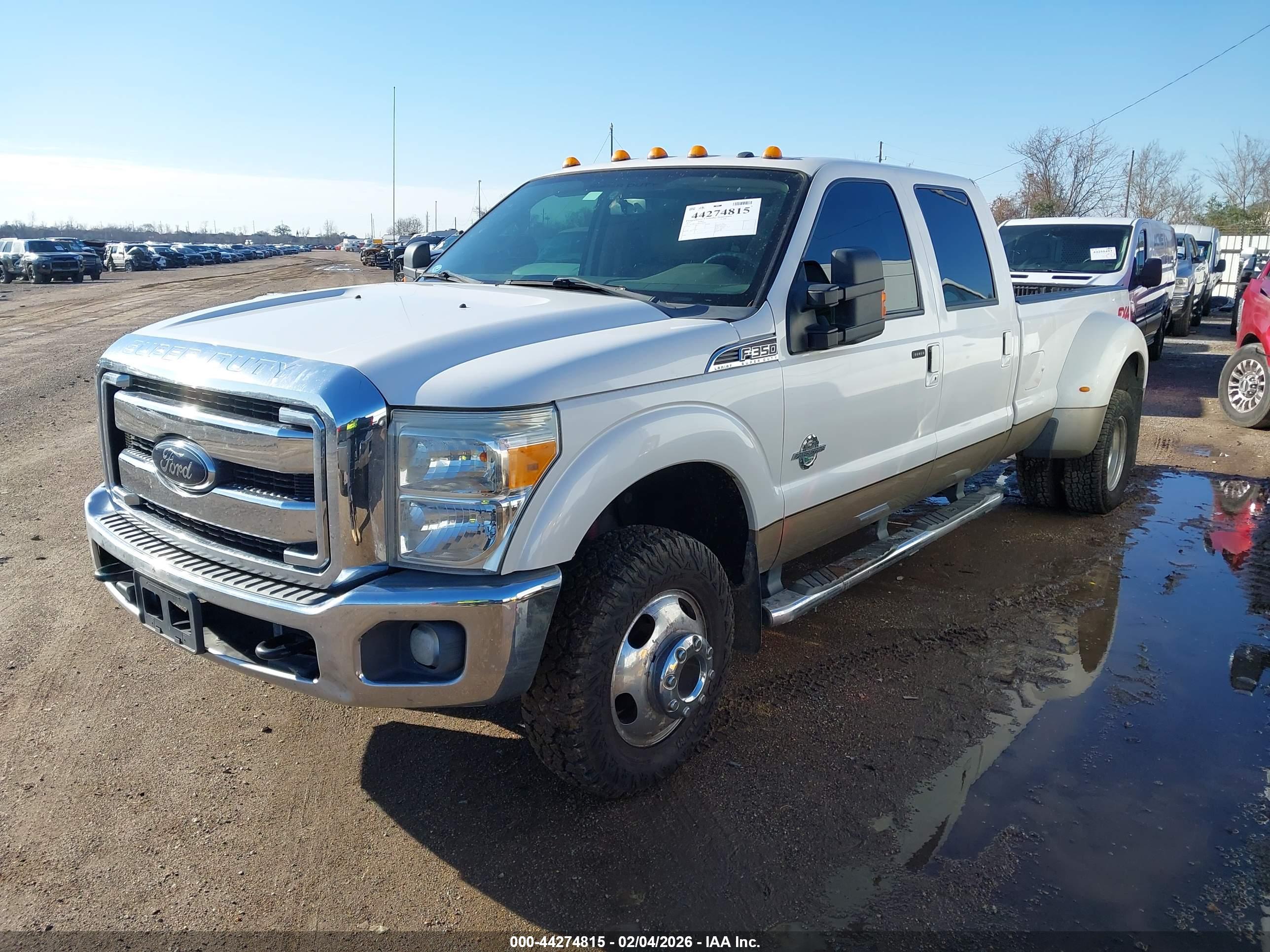 FORD F-350 image 2