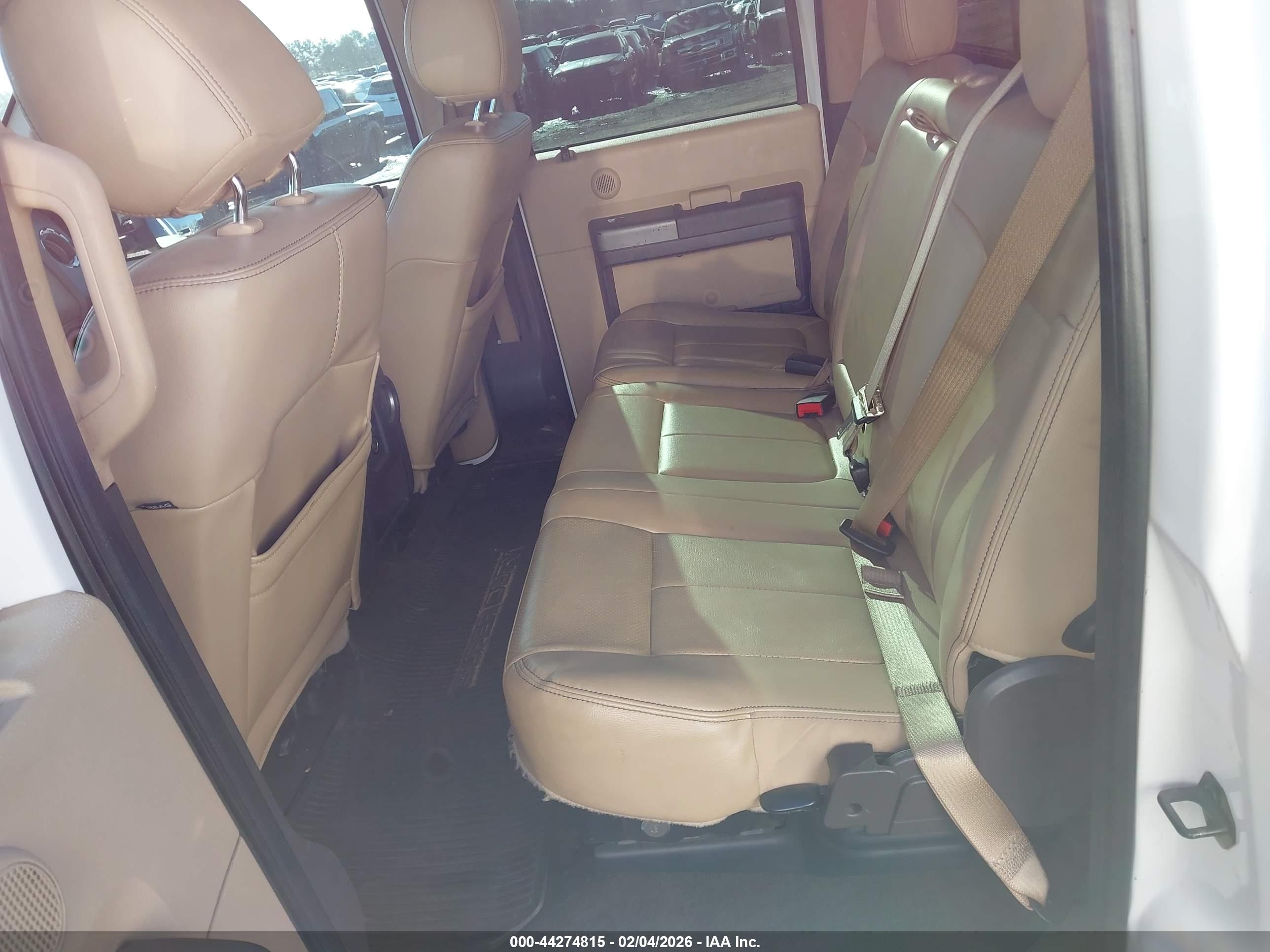 FORD F-350 image 8