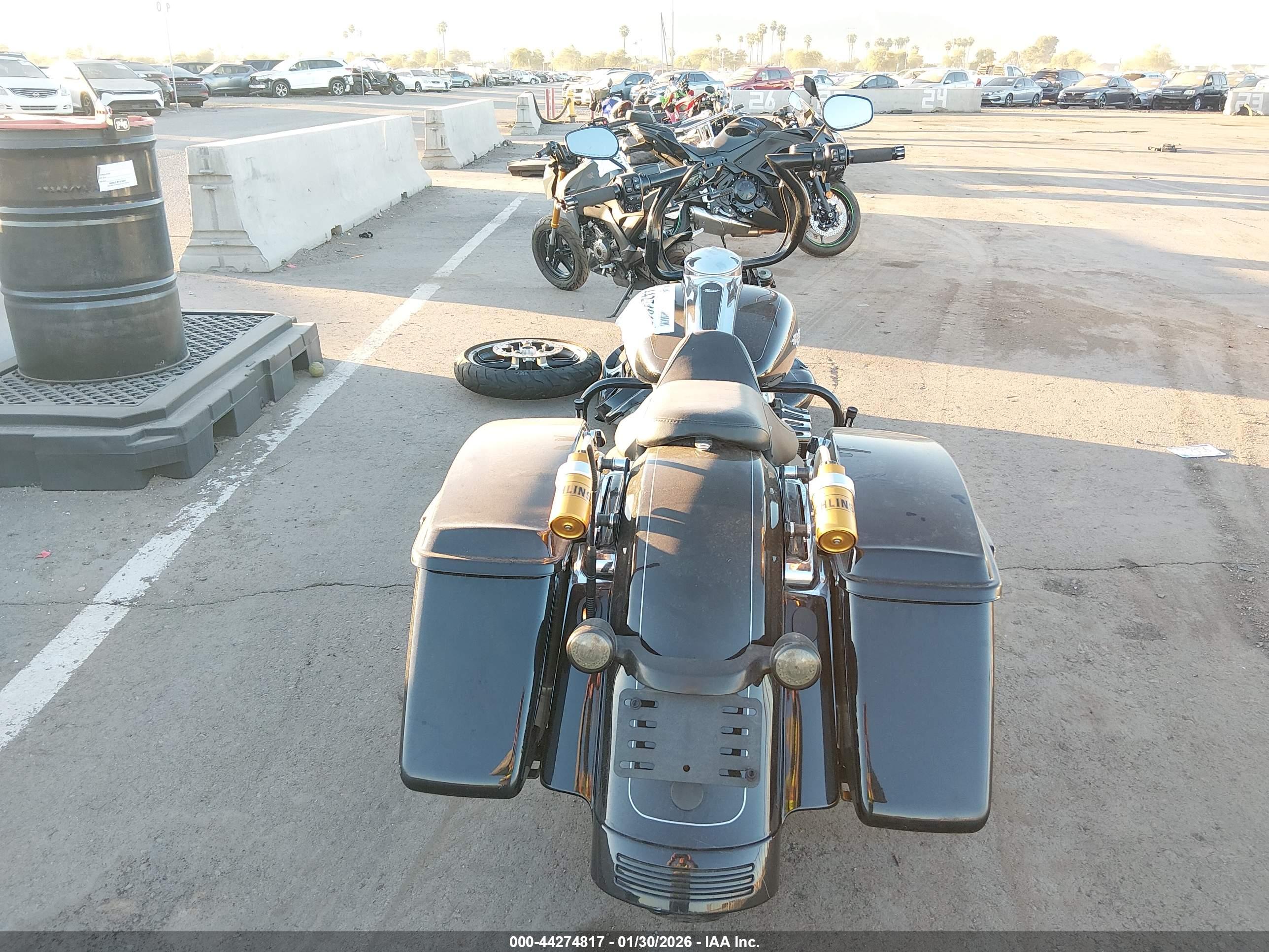 HARLEY-DAVIDSON FLHXS image 6