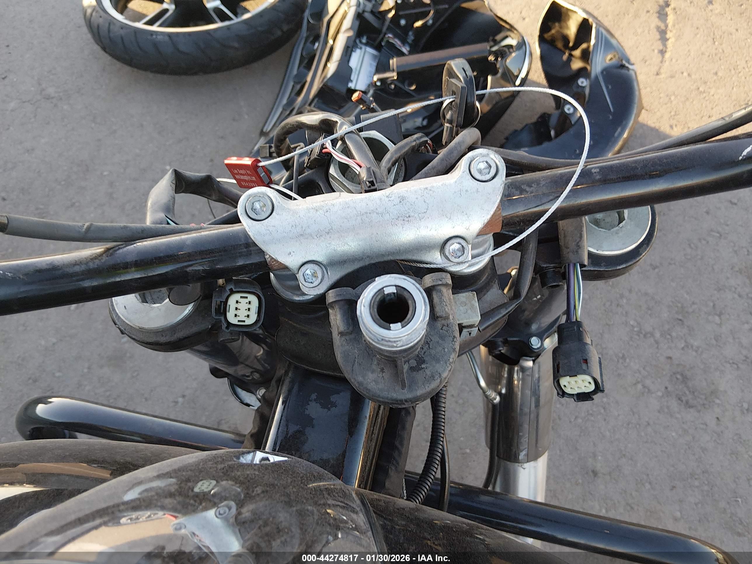 HARLEY-DAVIDSON FLHXS image 7