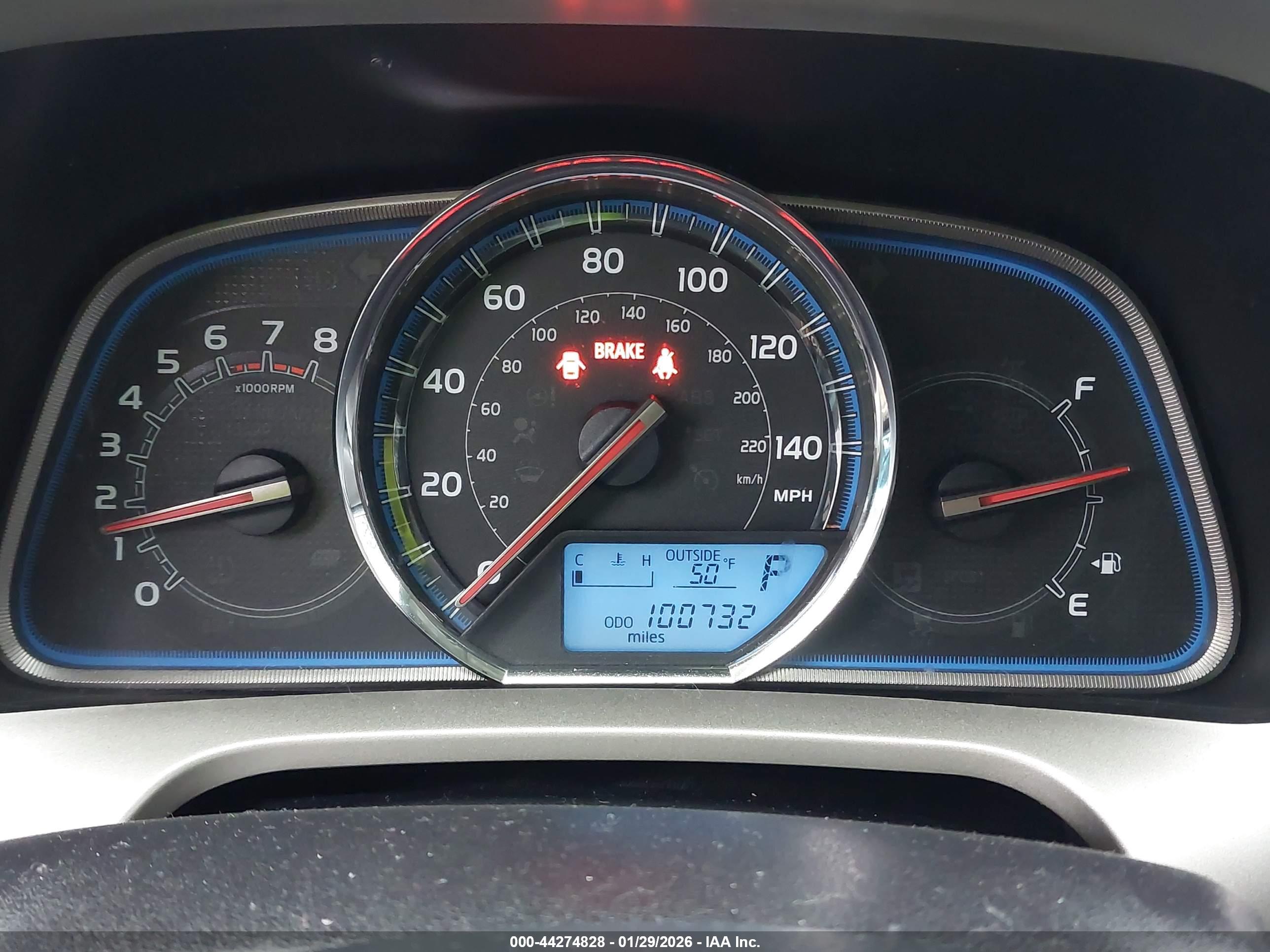 TOYOTA RAV4 image 7
