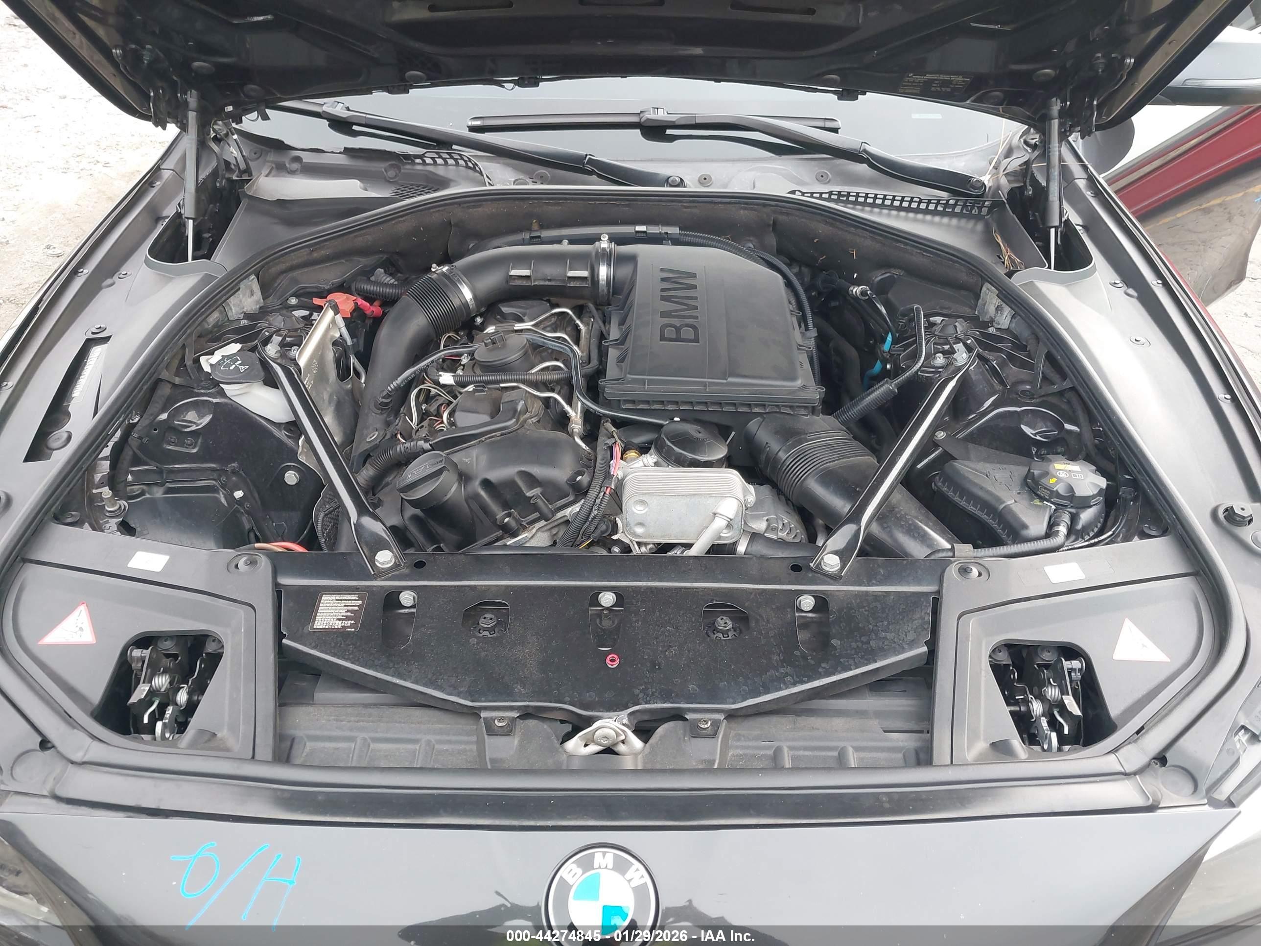 BMW 535I image 10