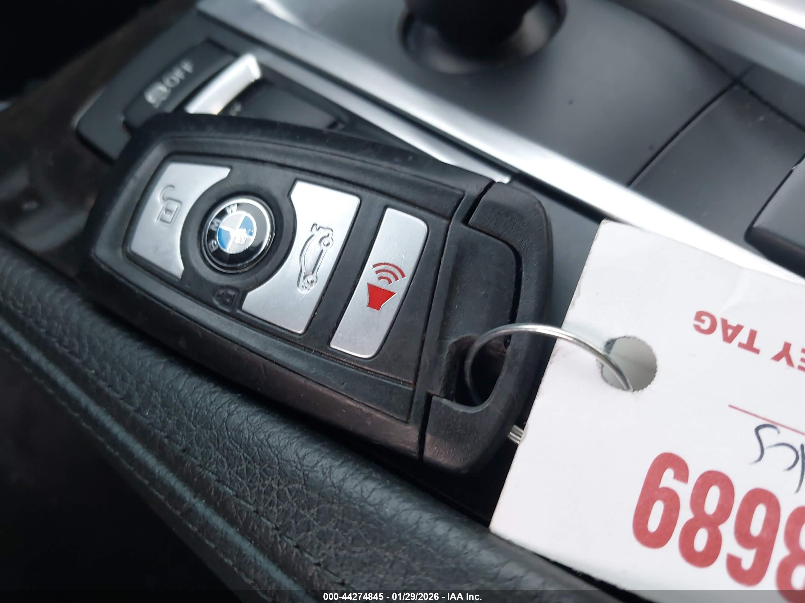 BMW 535I image 11