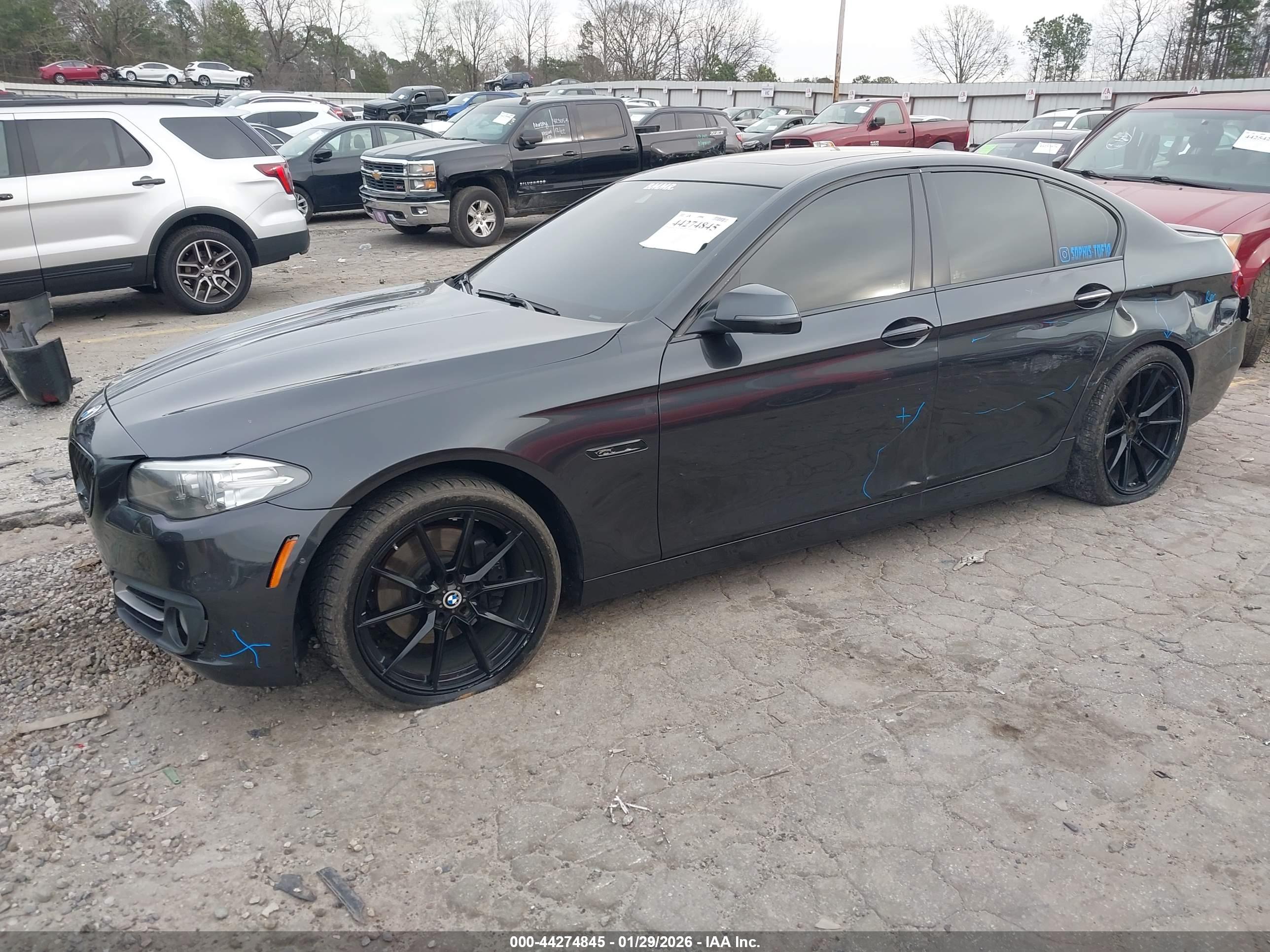 BMW 535I image 2