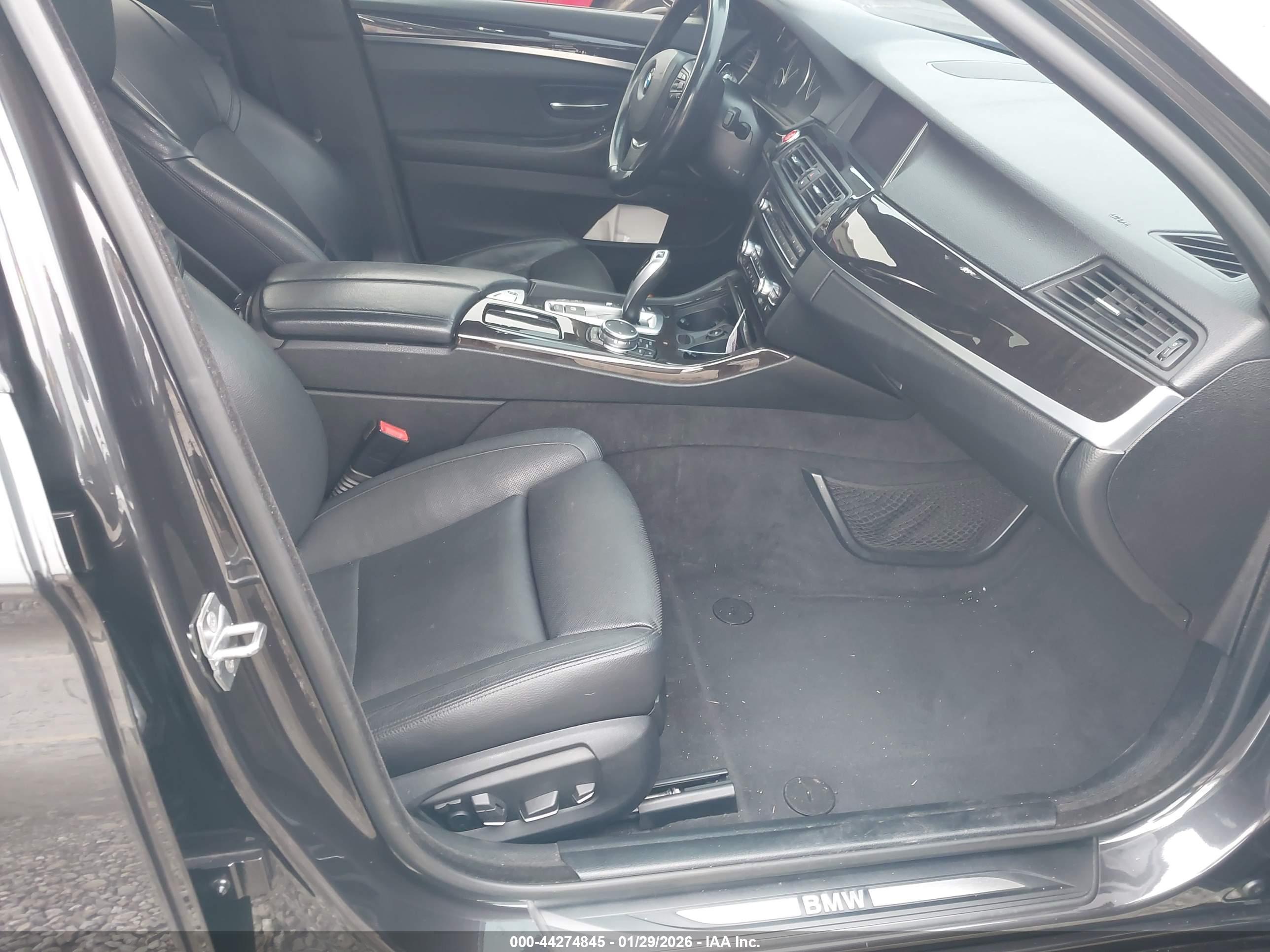 BMW 535I image 5