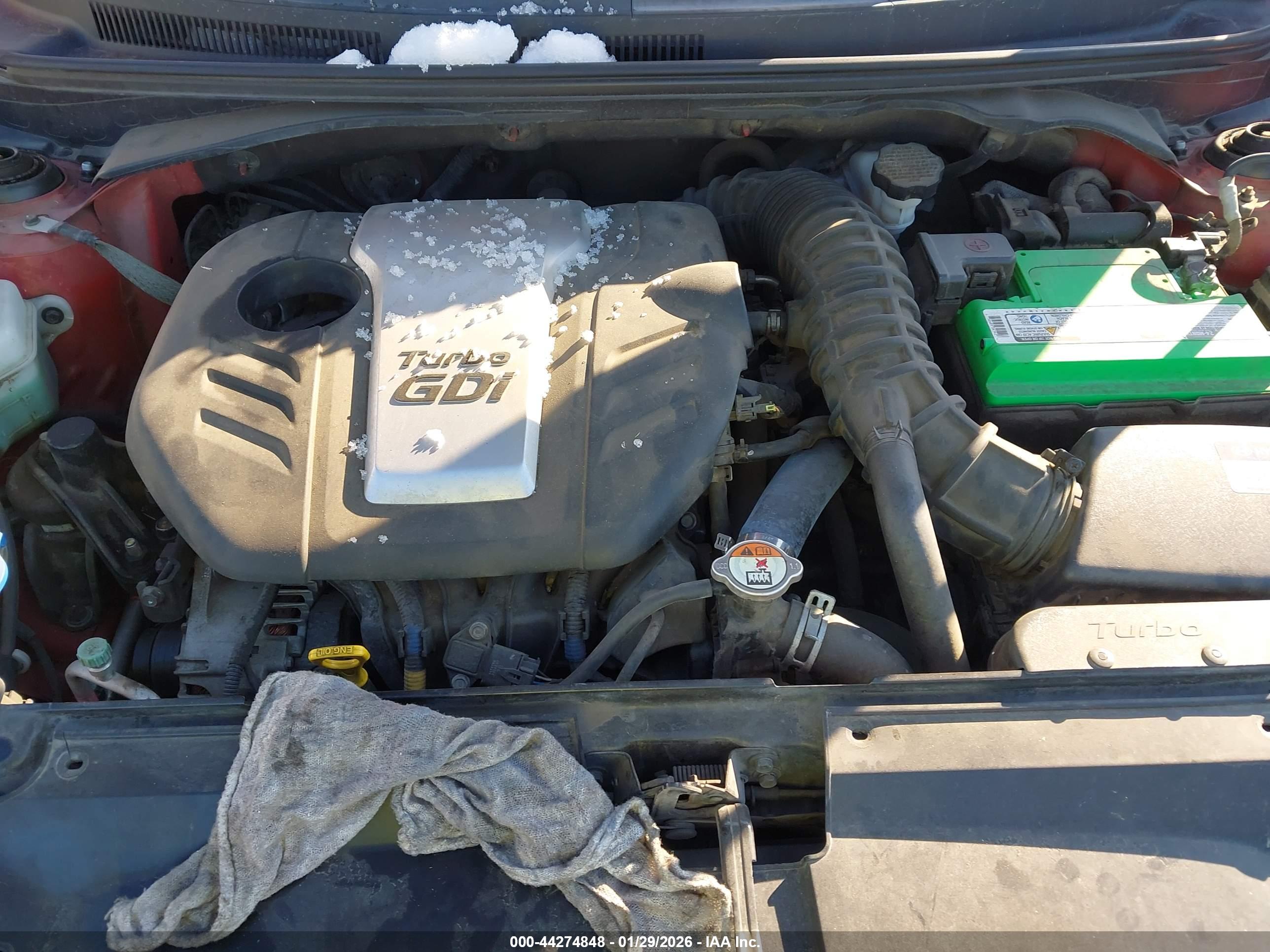 HYUNDAI VELOSTER image 10