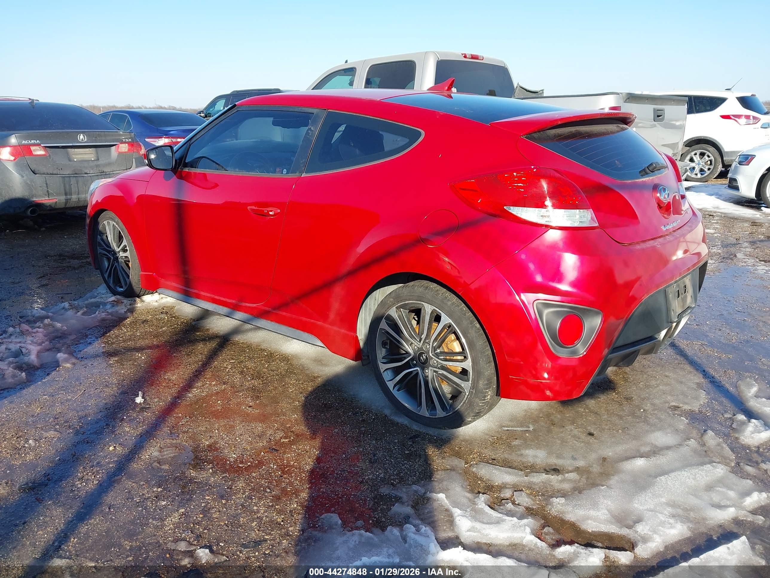 HYUNDAI VELOSTER image 3