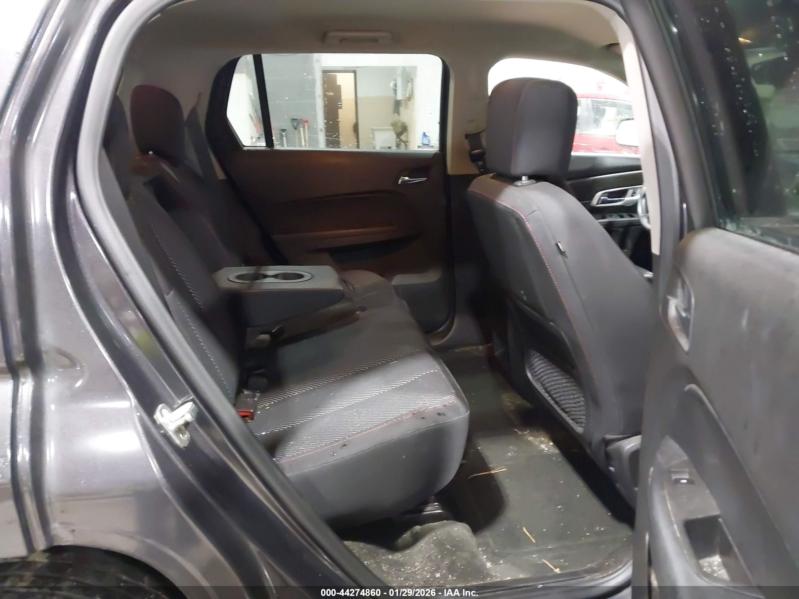 GMC TERRAIN image 8