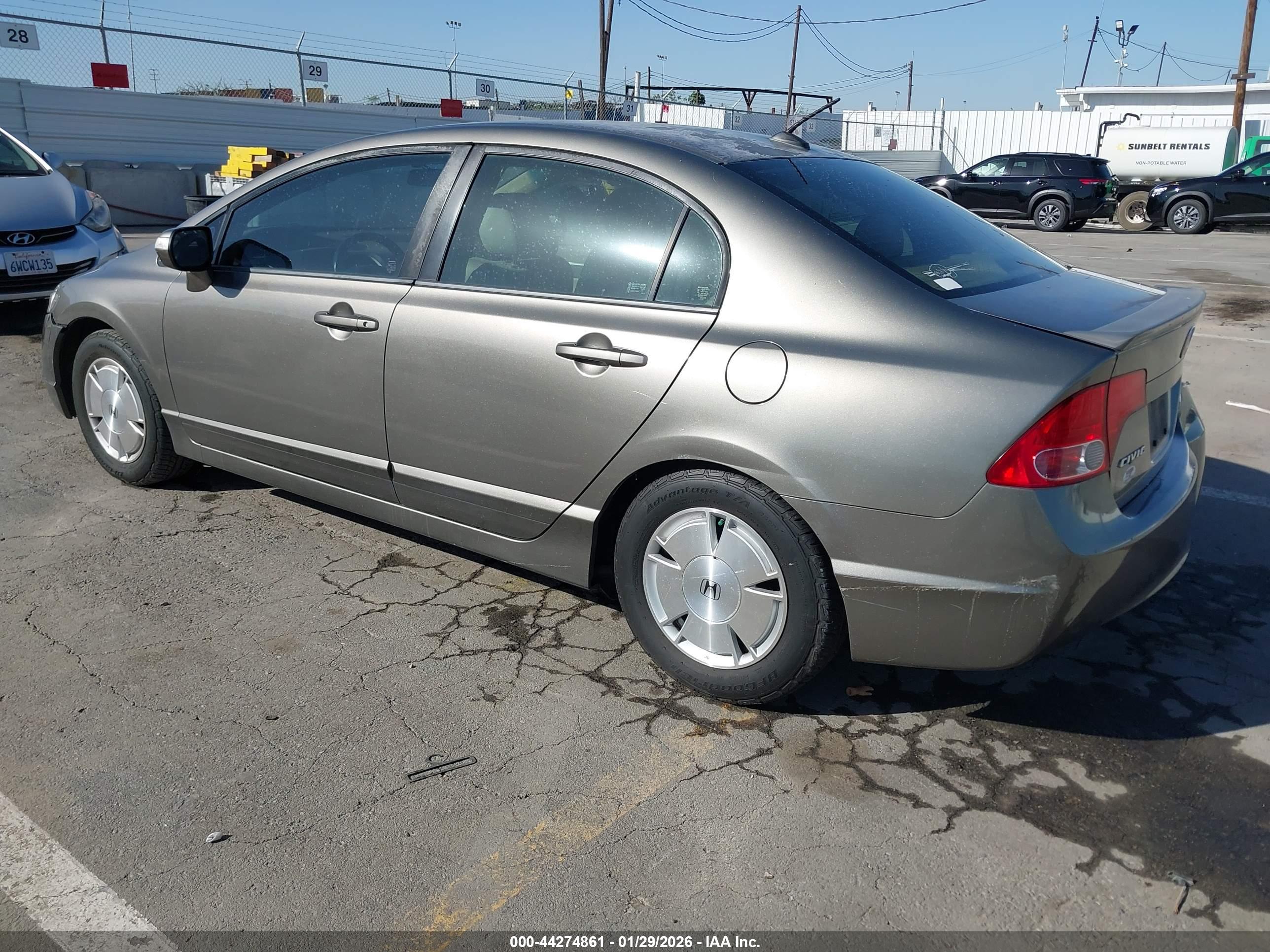HONDA CIVIC image 3