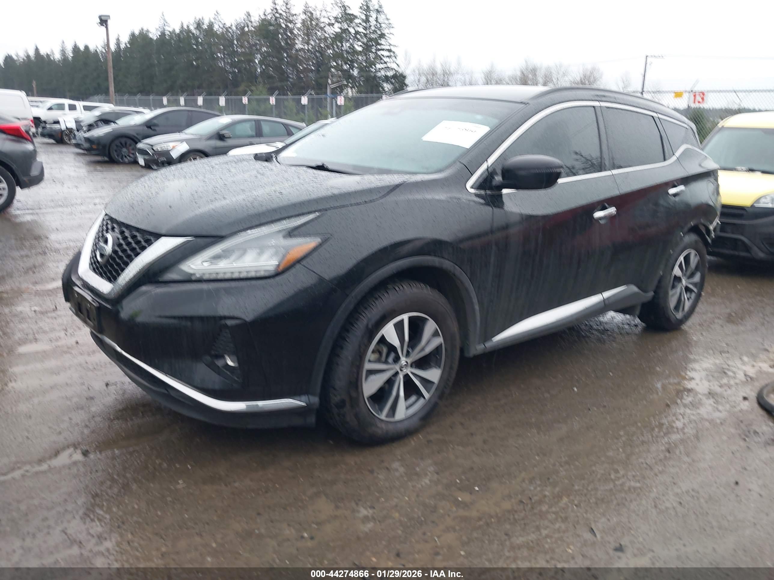 NISSAN MURANO image 2