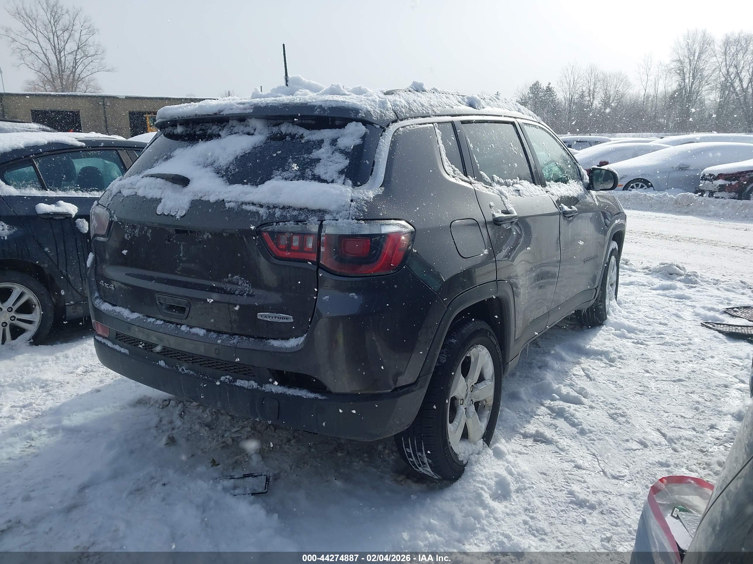 JEEP COMPASS image 4