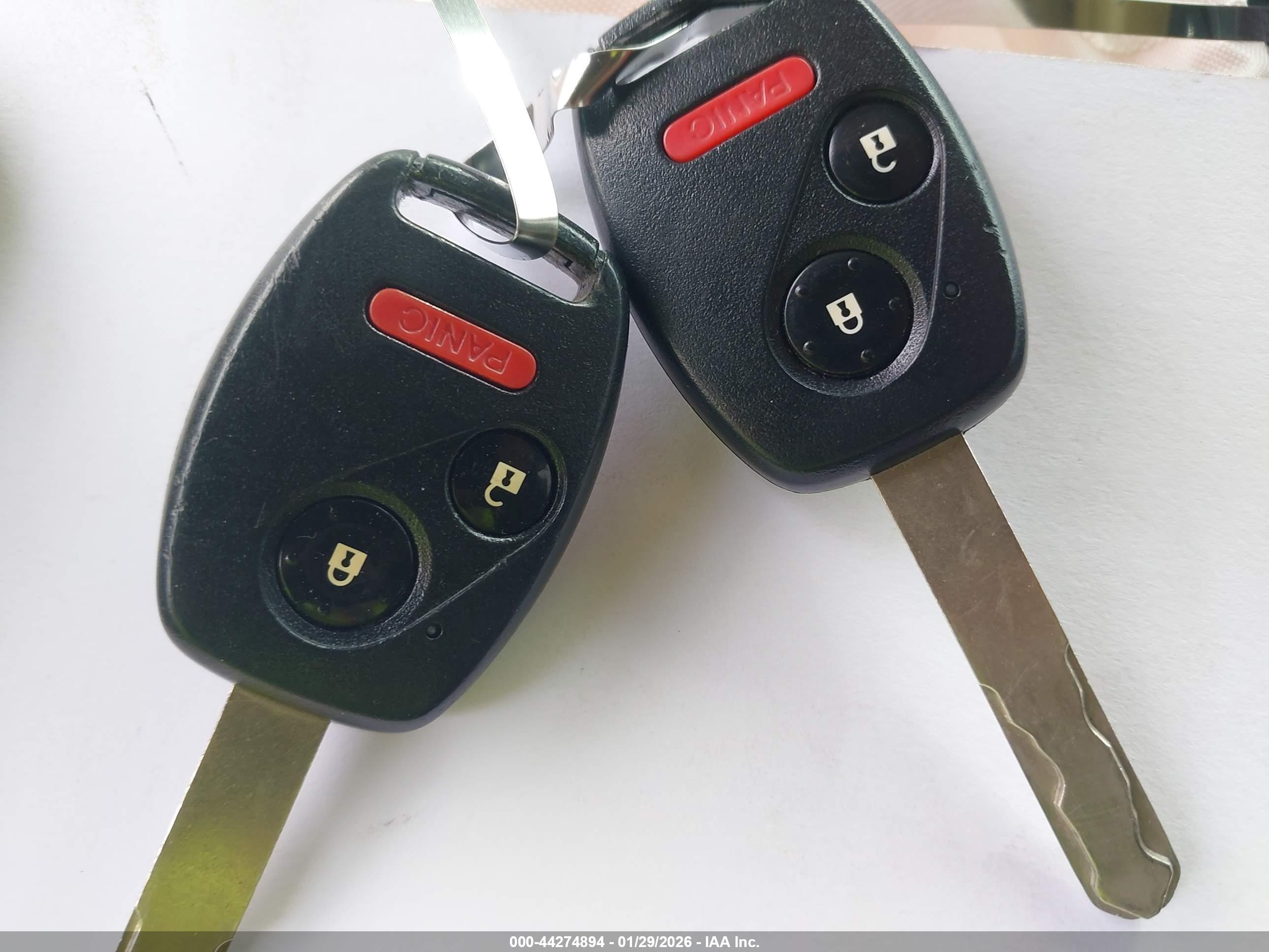 HONDA CR-V image 11
