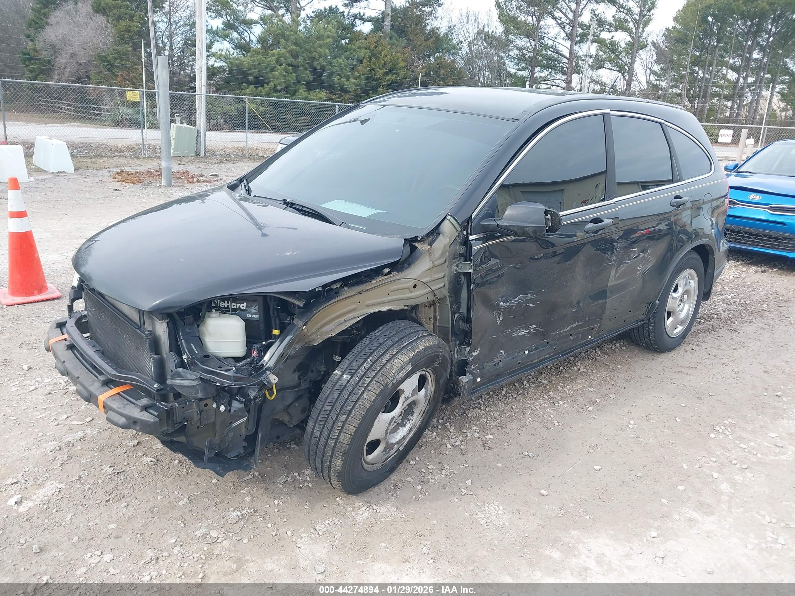 HONDA CR-V image 2