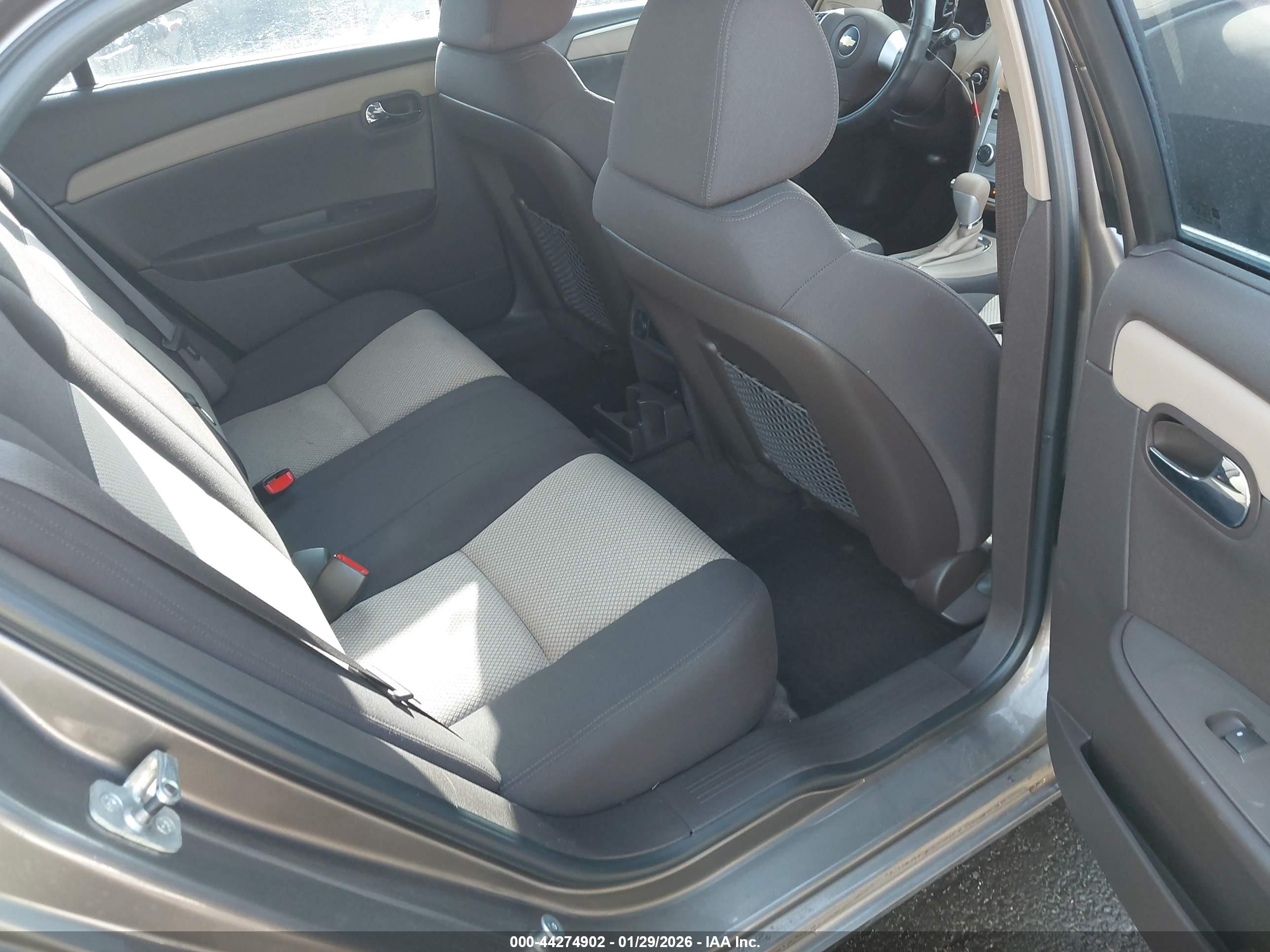 CHEVROLET MALIBU image 8