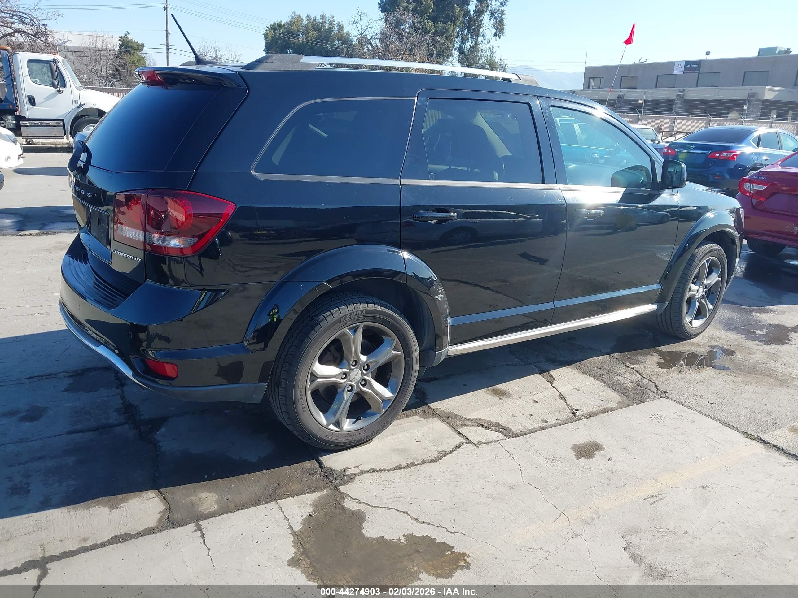 DODGE JOURNEY image 4