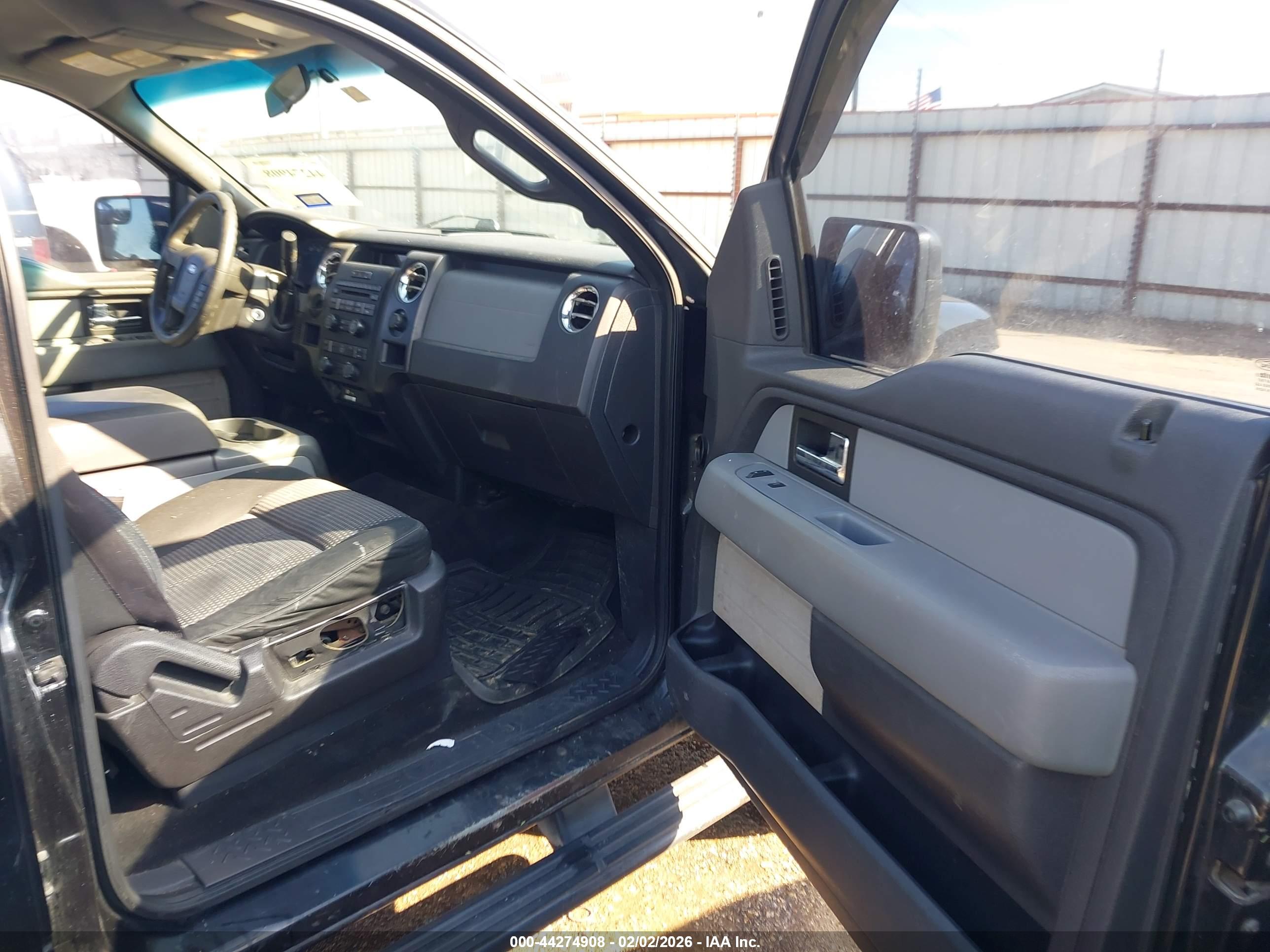 FORD F-150 image 5