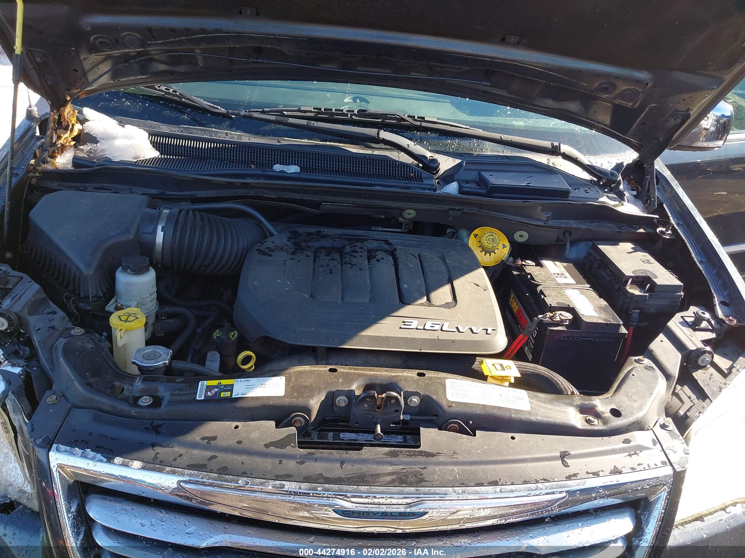 CHRYSLER TOWN image 10