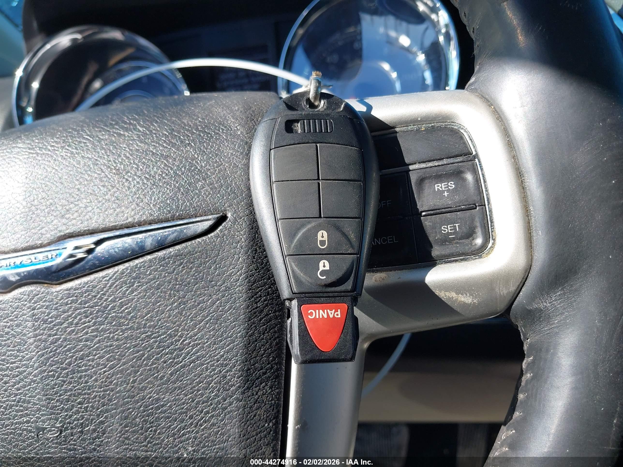 CHRYSLER TOWN image 11