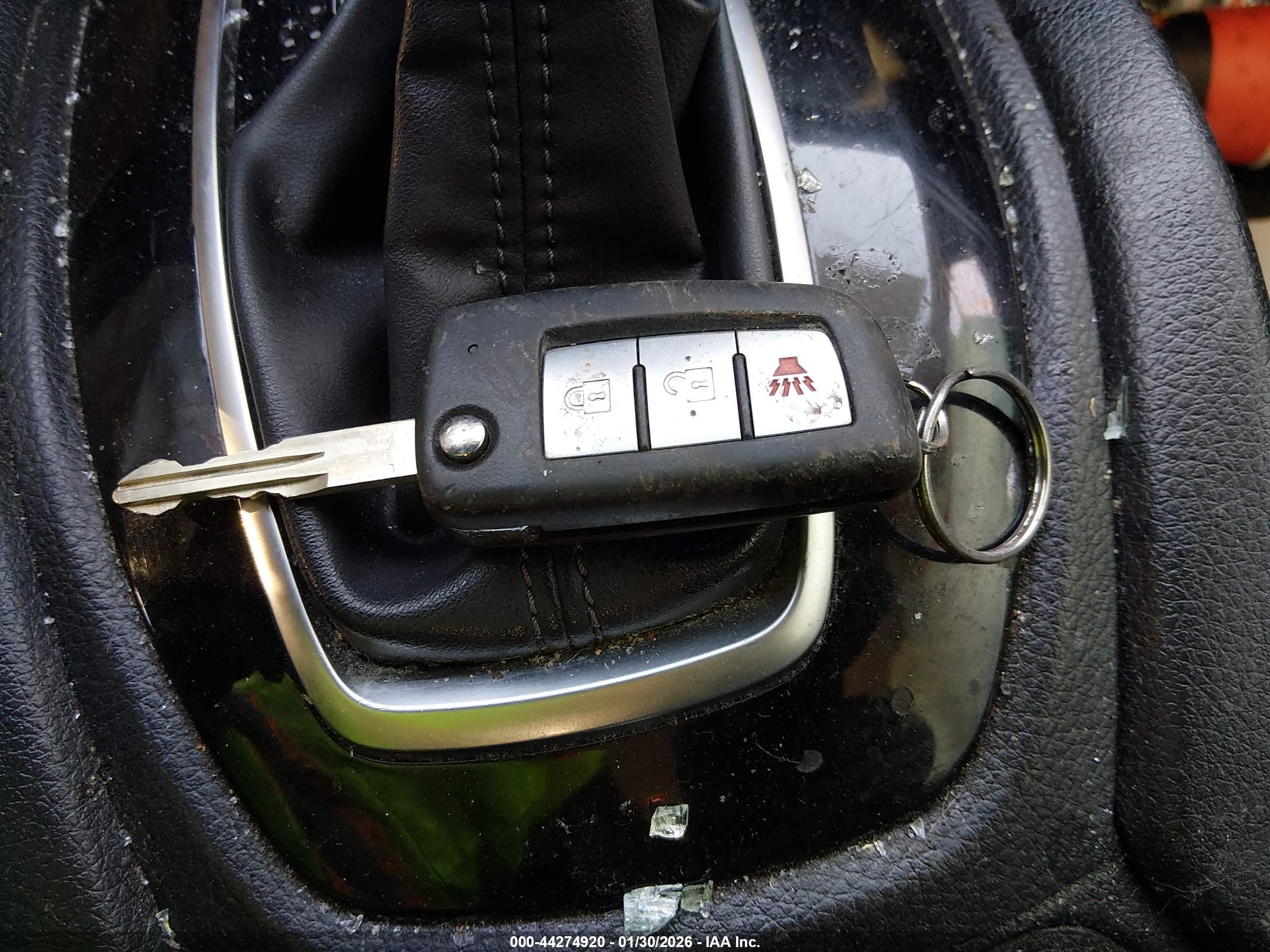 NISSAN ROGUE image 11