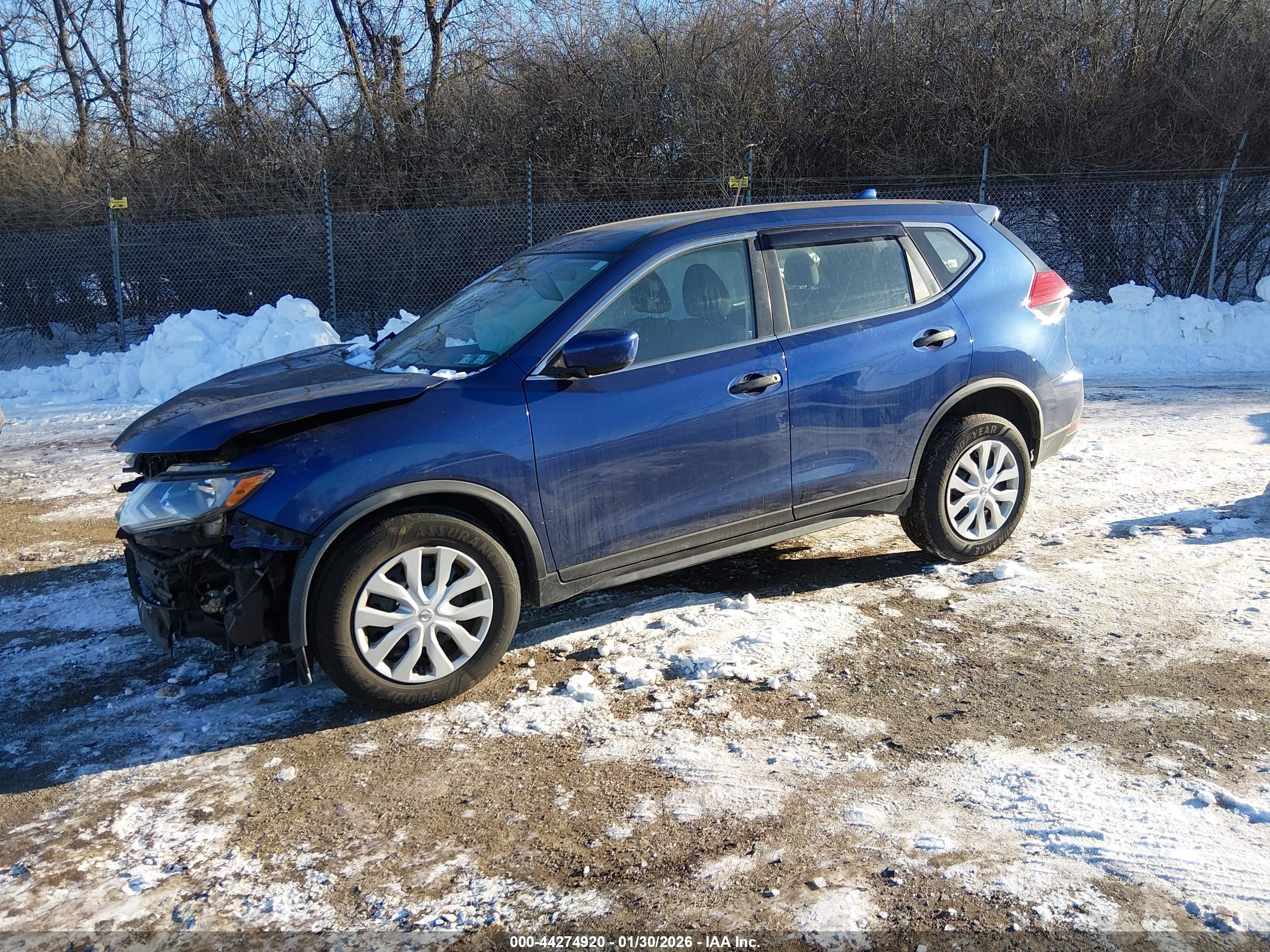 NISSAN ROGUE image 2