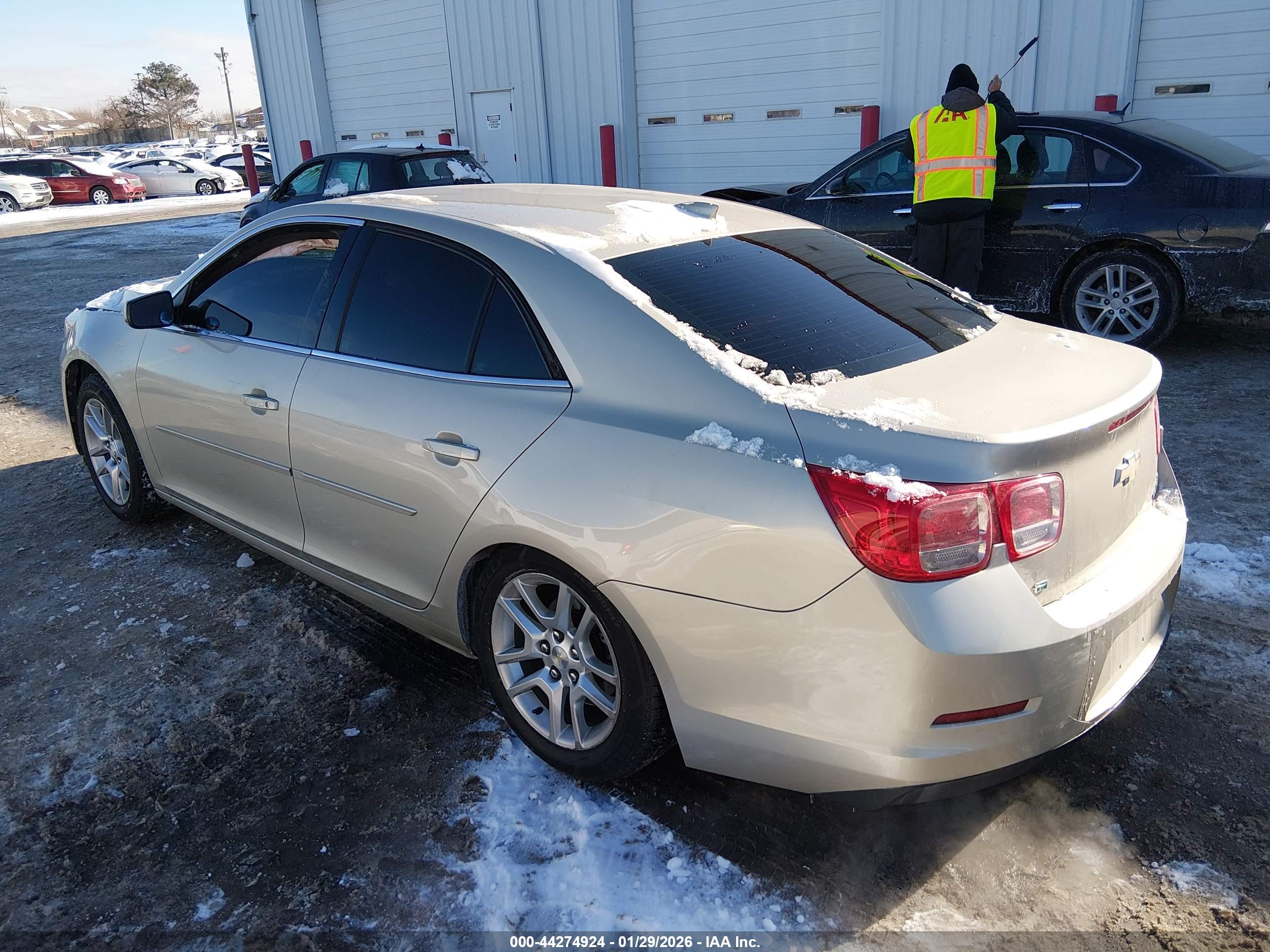 CHEVROLET MALIBU image 3