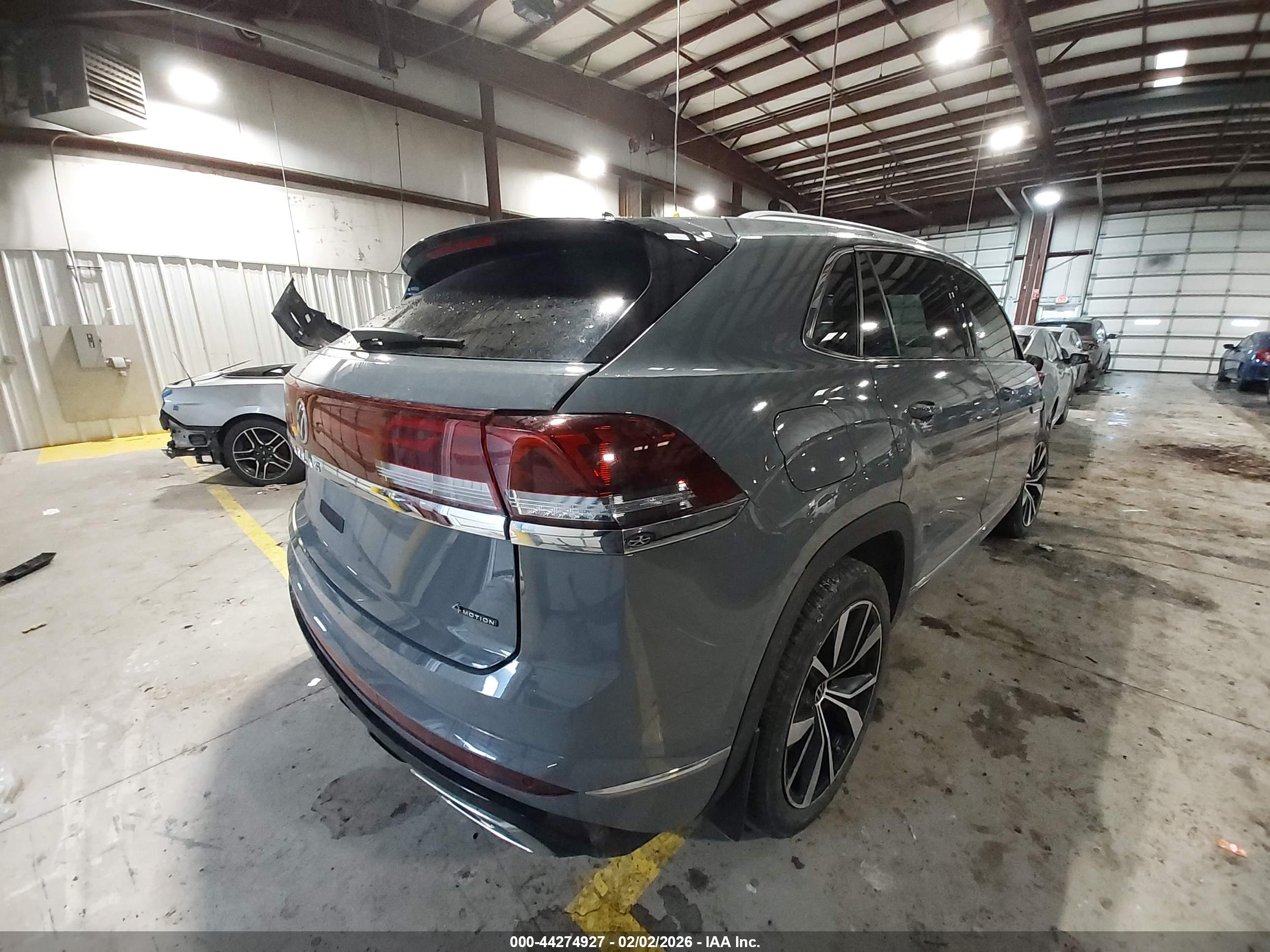 VOLKSWAGEN ATLAS image 4