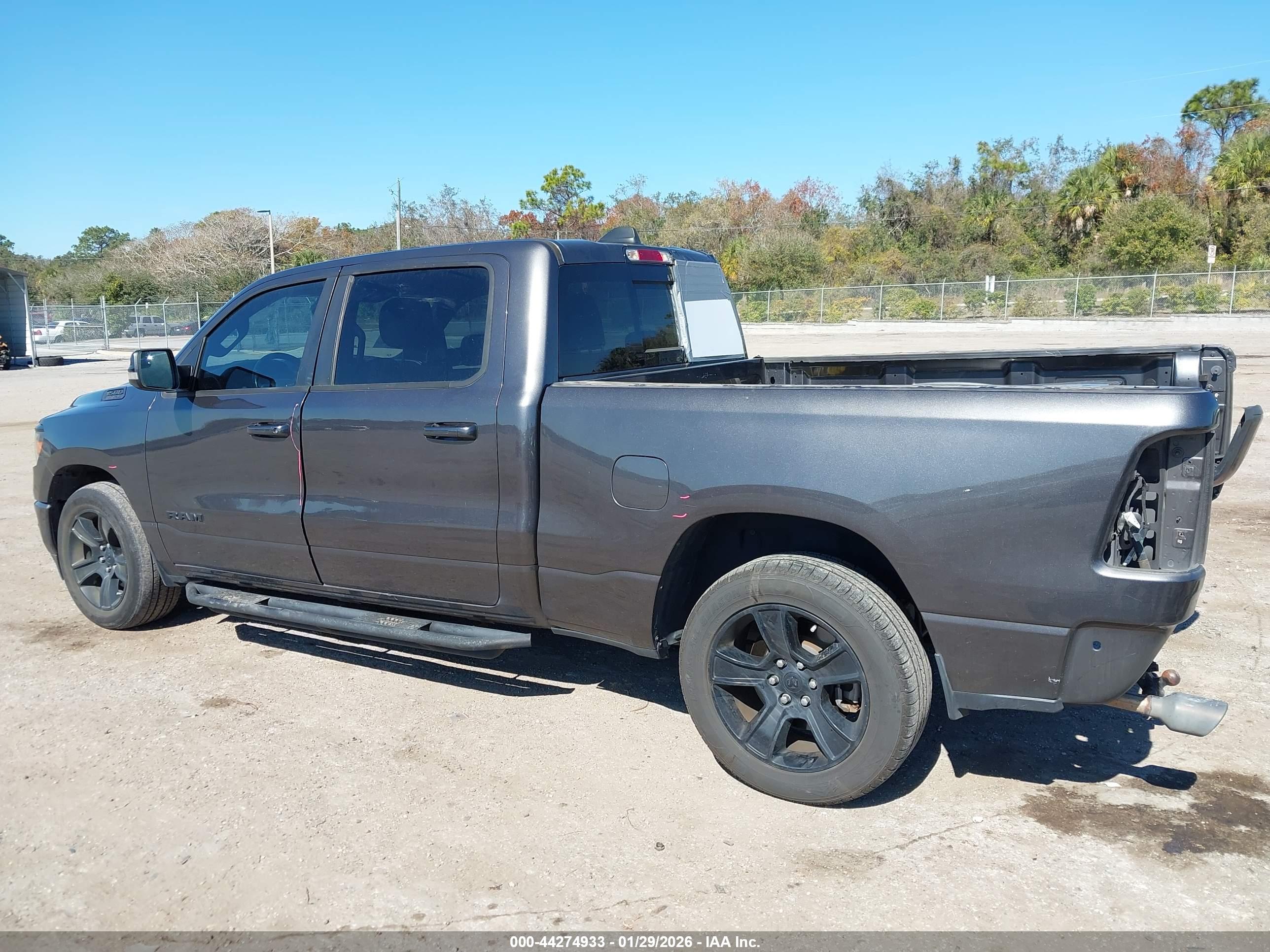 RAM 1500 image 3