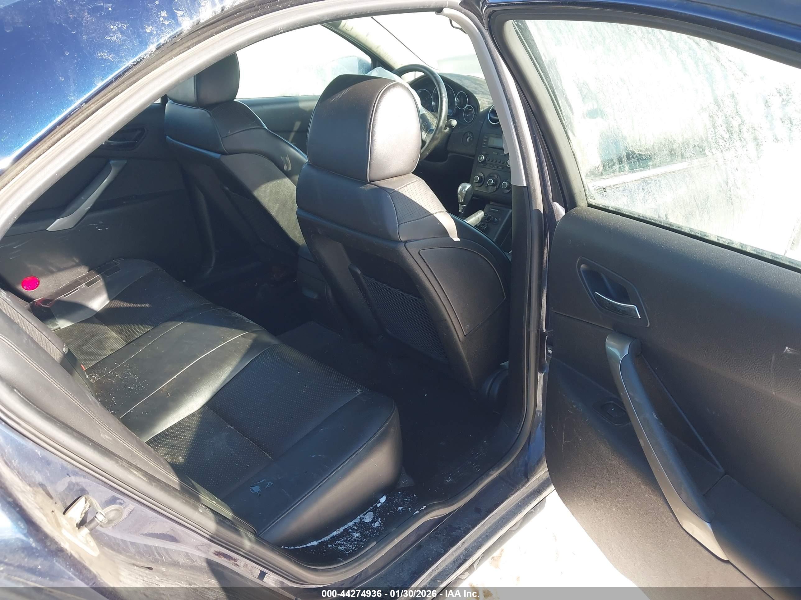 PONTIAC G6 image 8