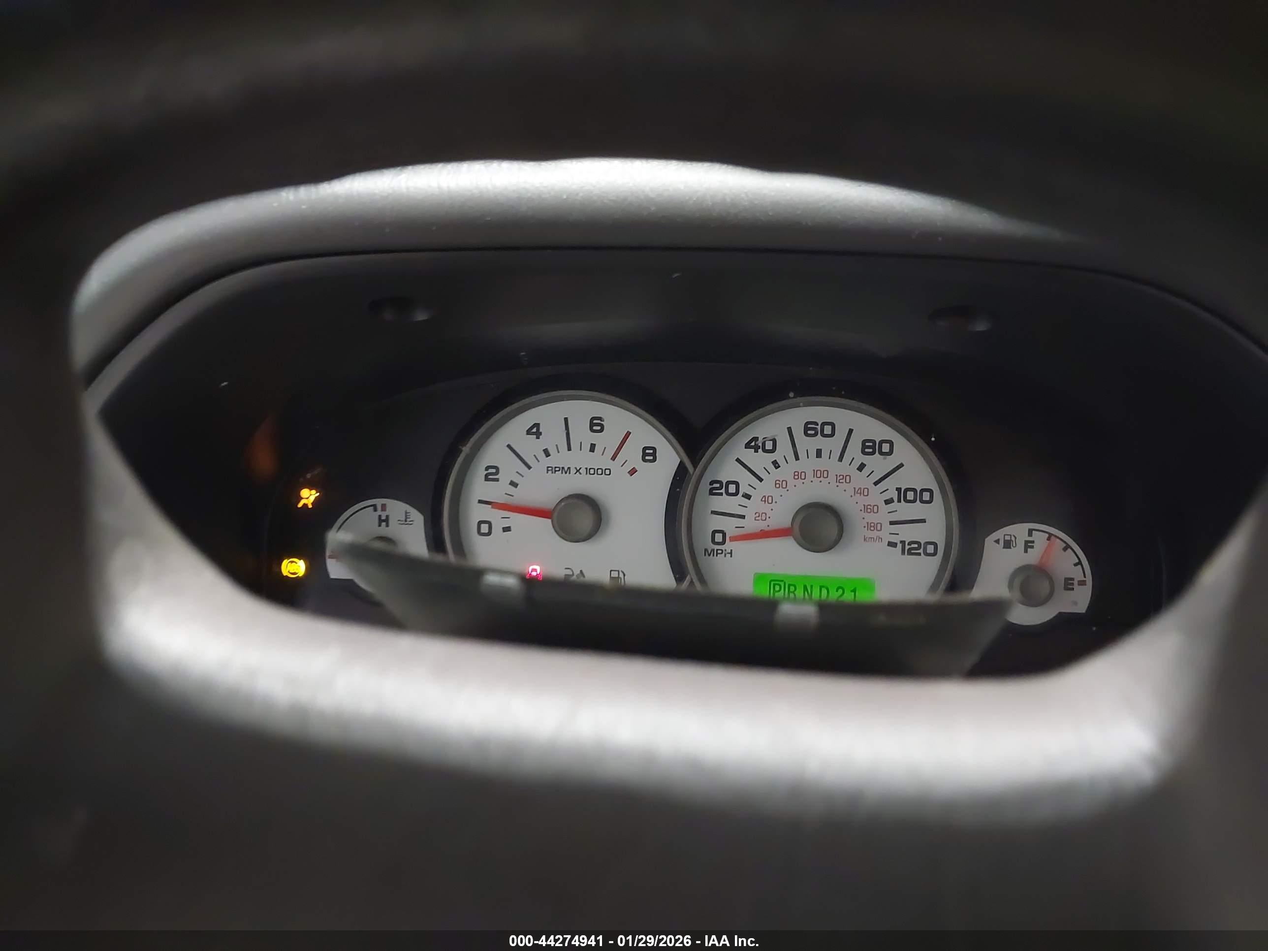 FORD ESCAPE image 7