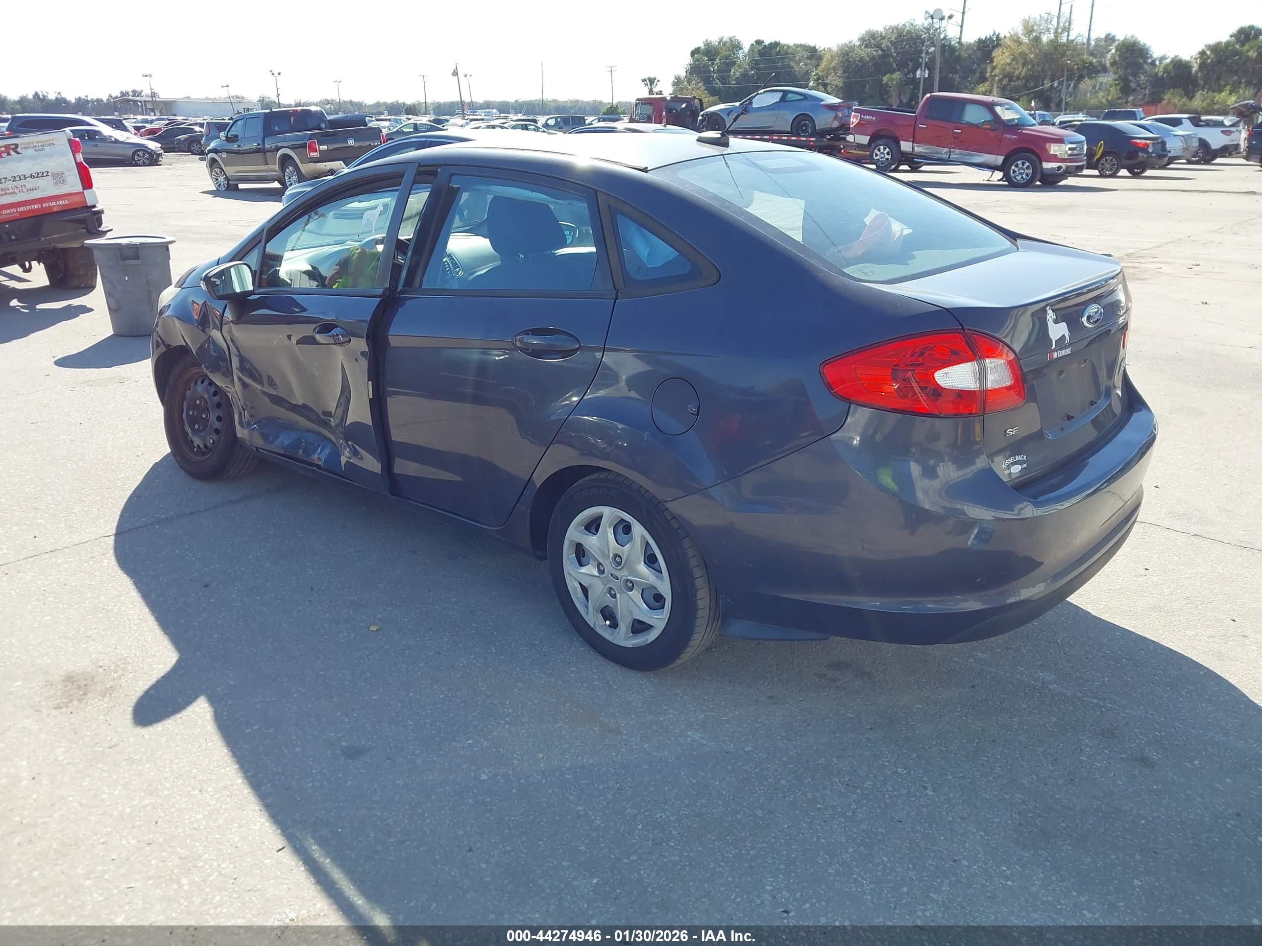FORD FIESTA image 3
