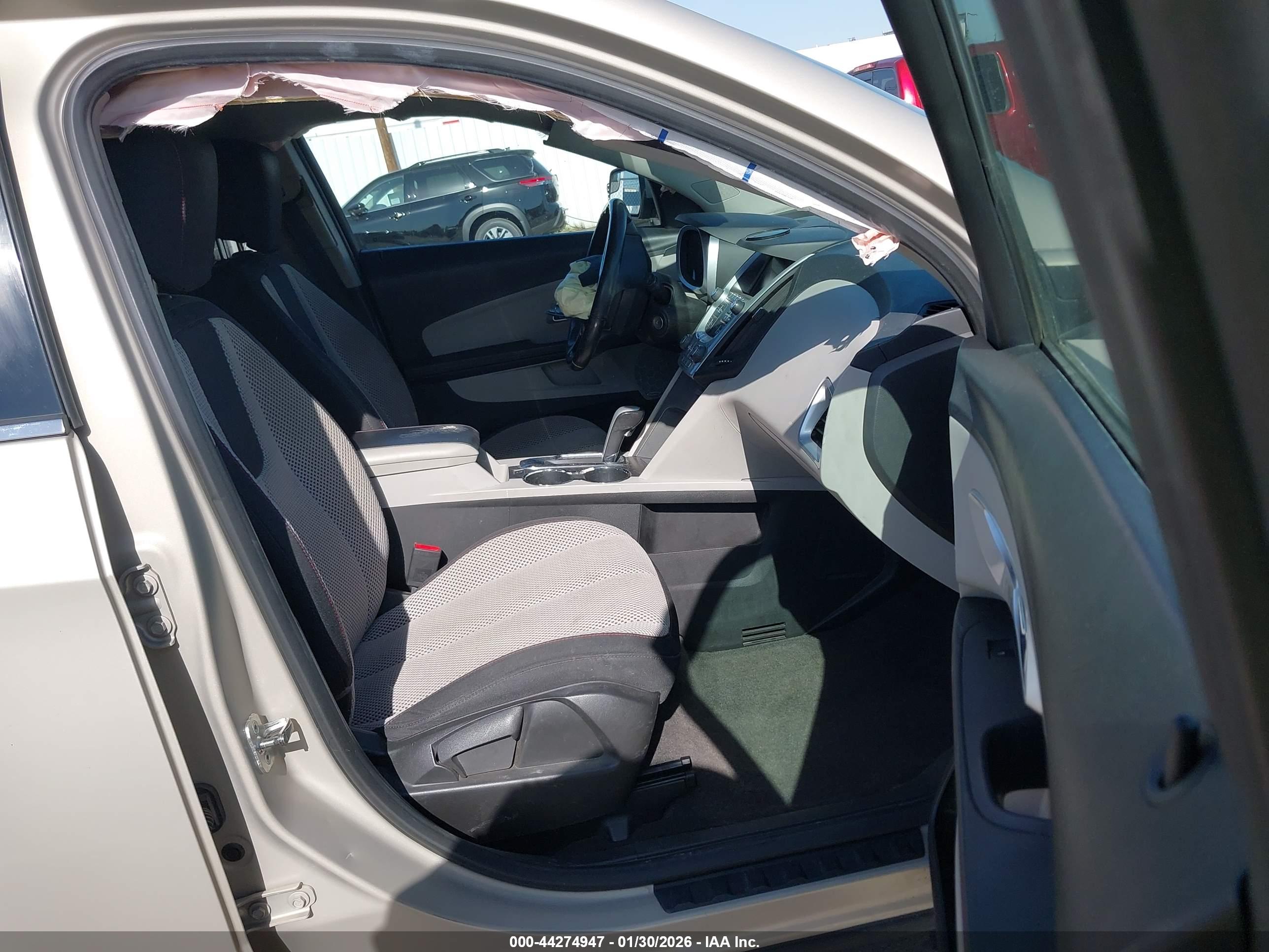 CHEVROLET EQUINOX image 5