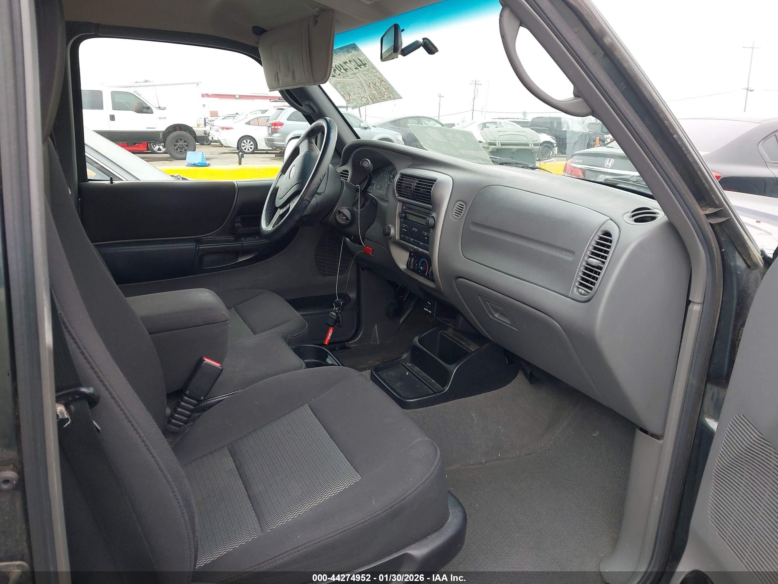 FORD RANGER image 5