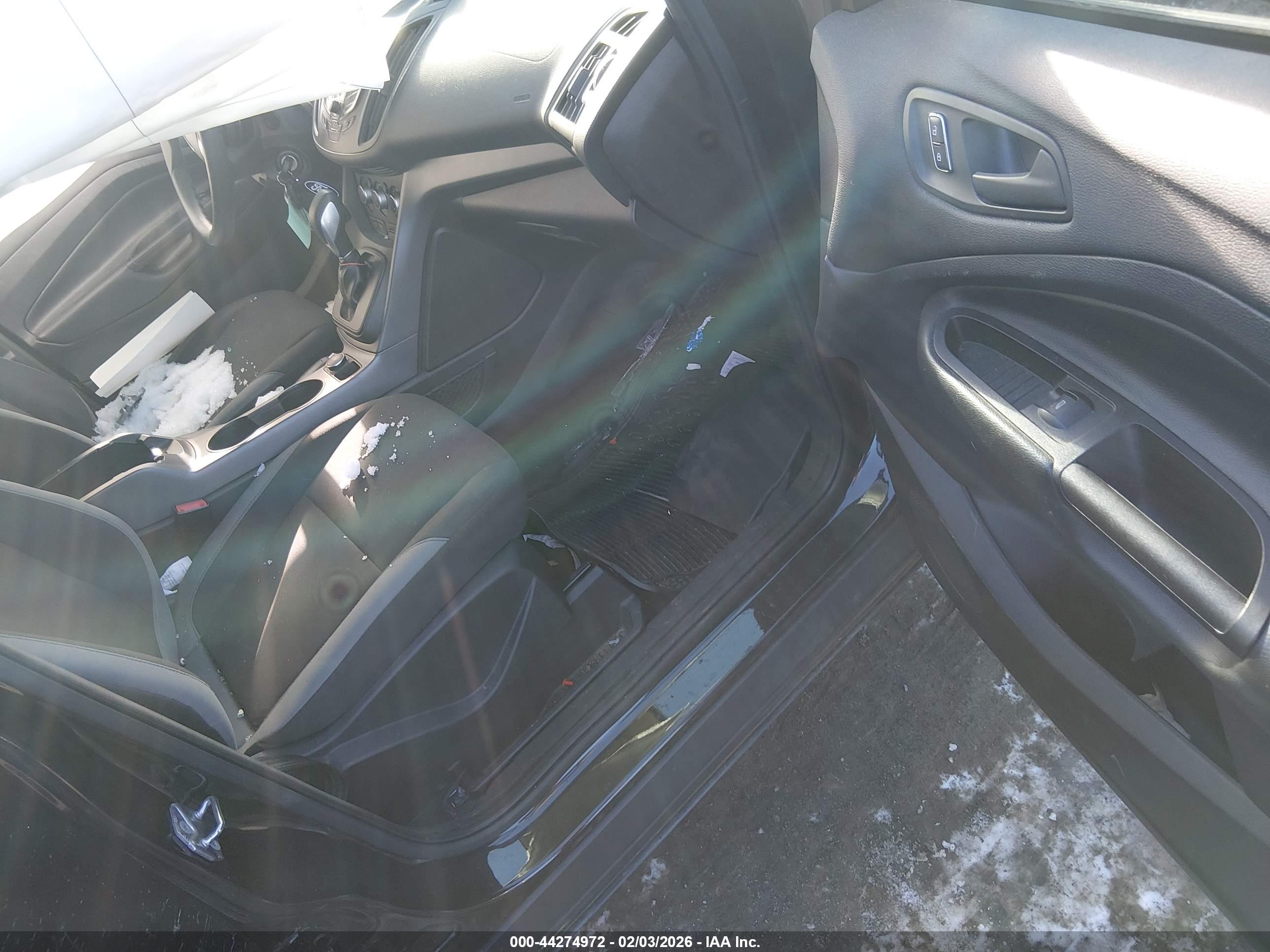 FORD ESCAPE image 5