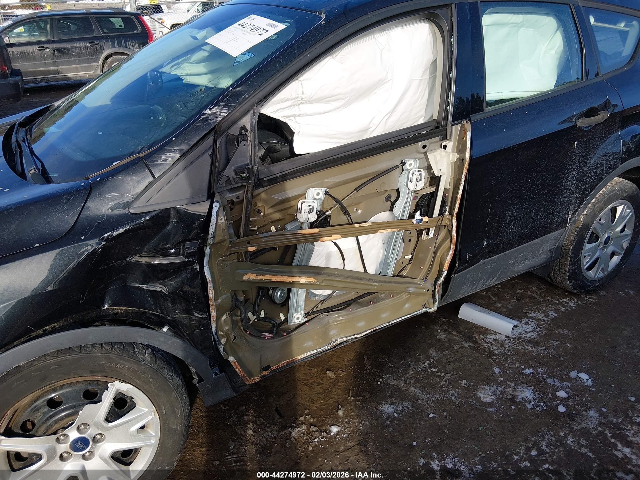 FORD ESCAPE image 6