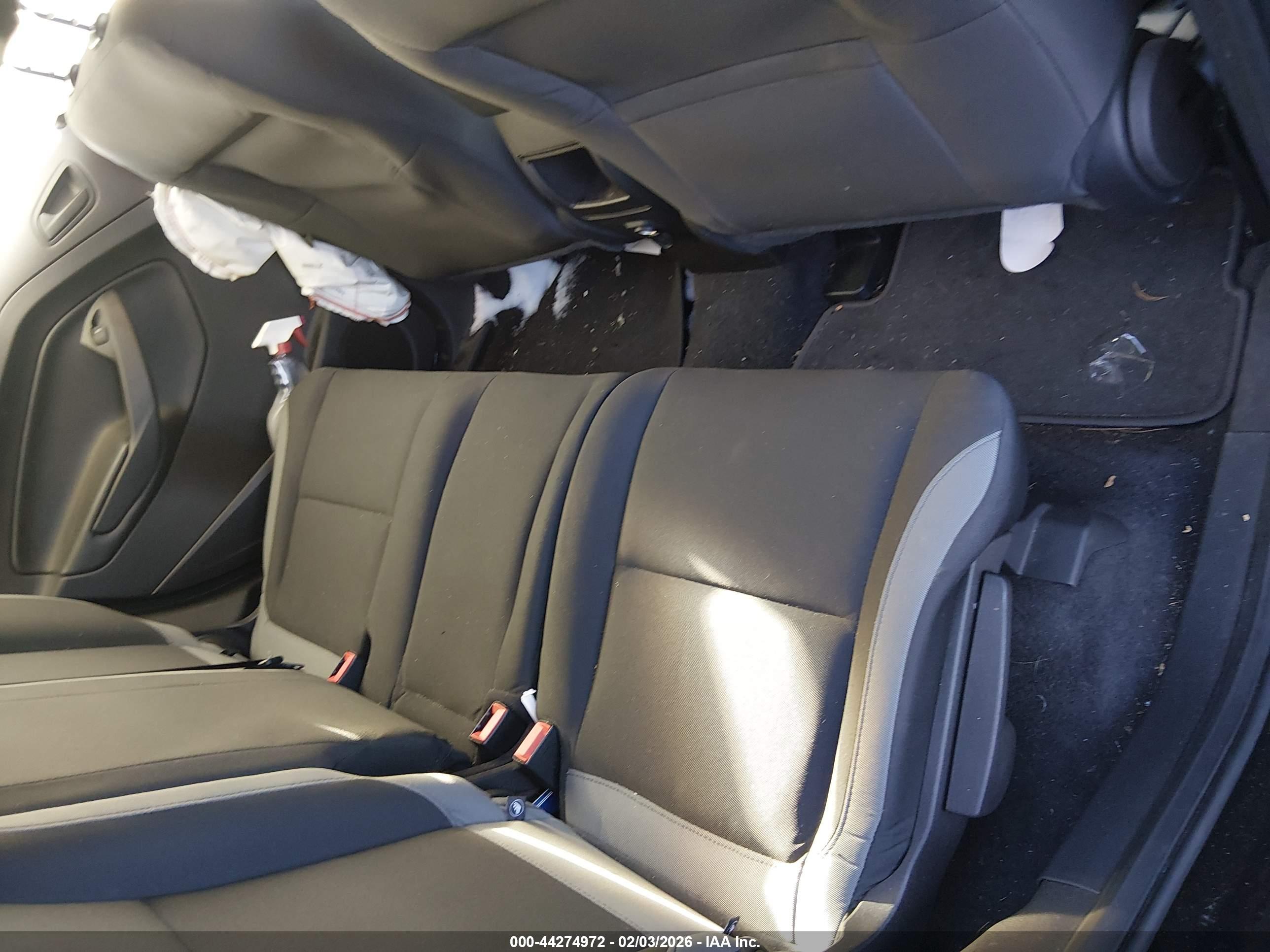 FORD ESCAPE image 8
