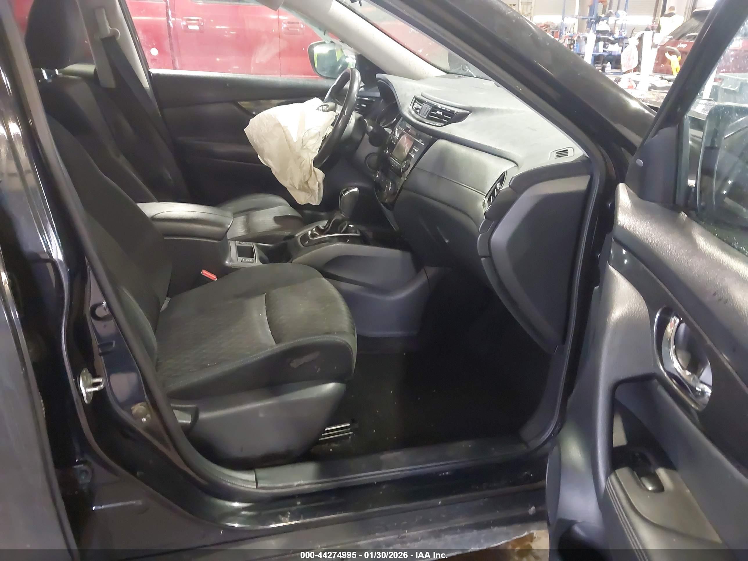 NISSAN ROGUE image 5