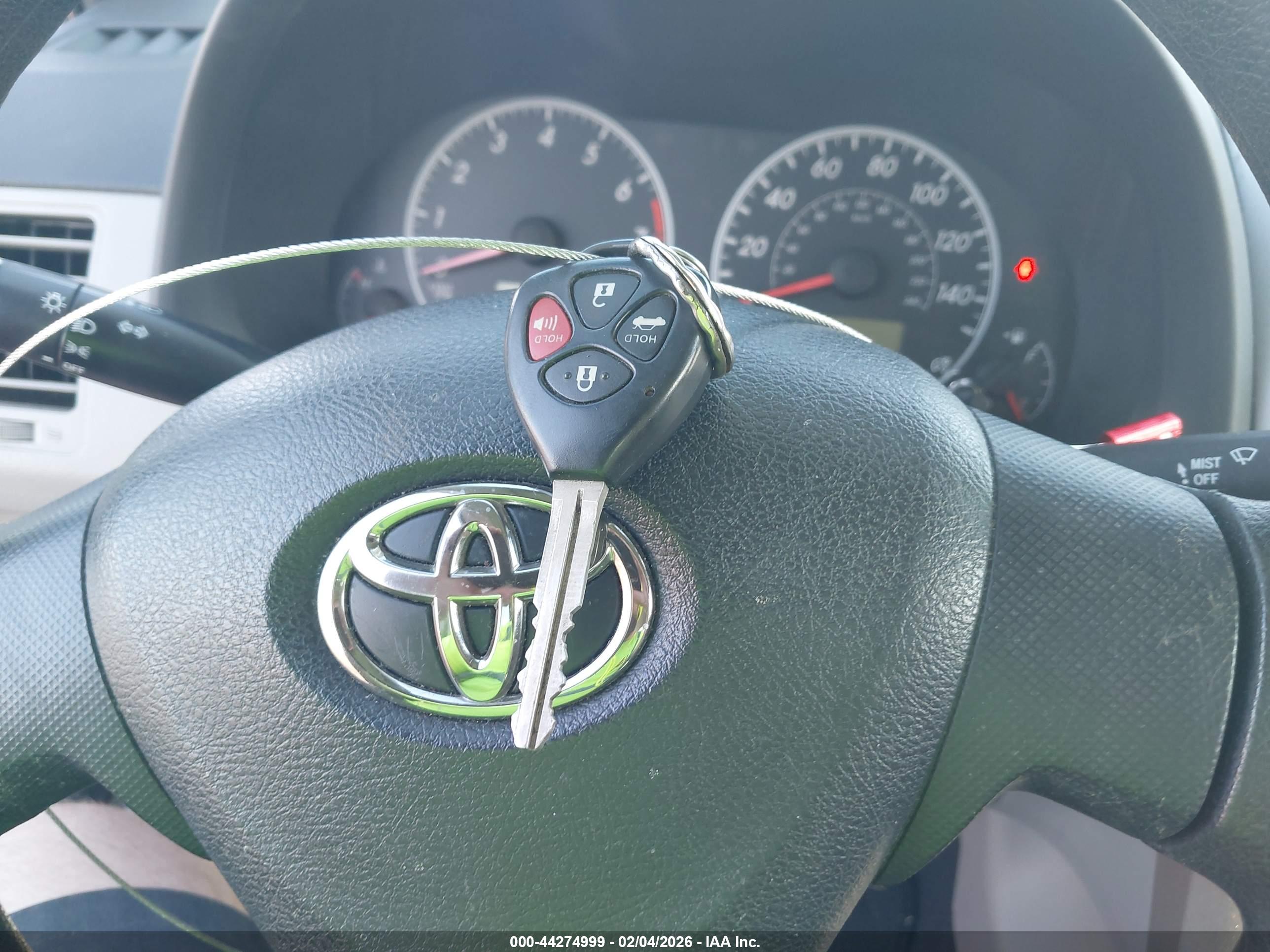 TOYOTA COROLLA image 11