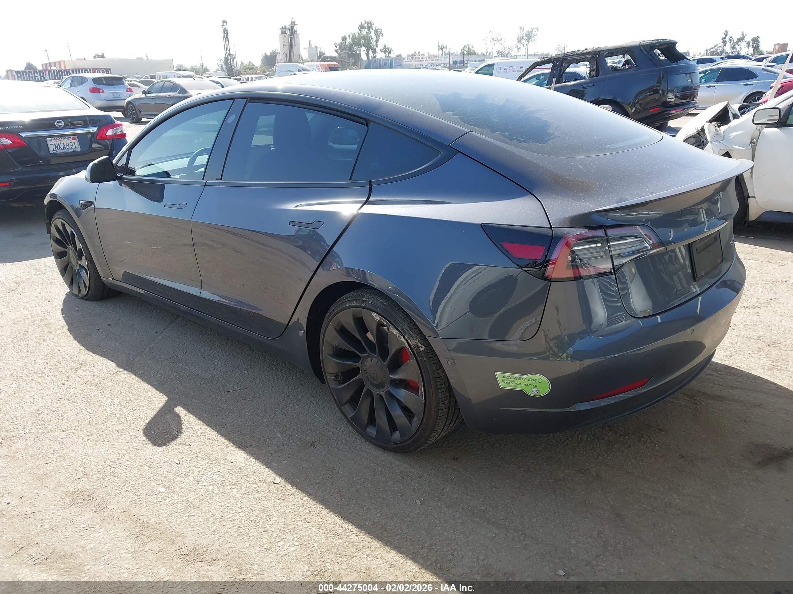 TESLA MODEL image 3