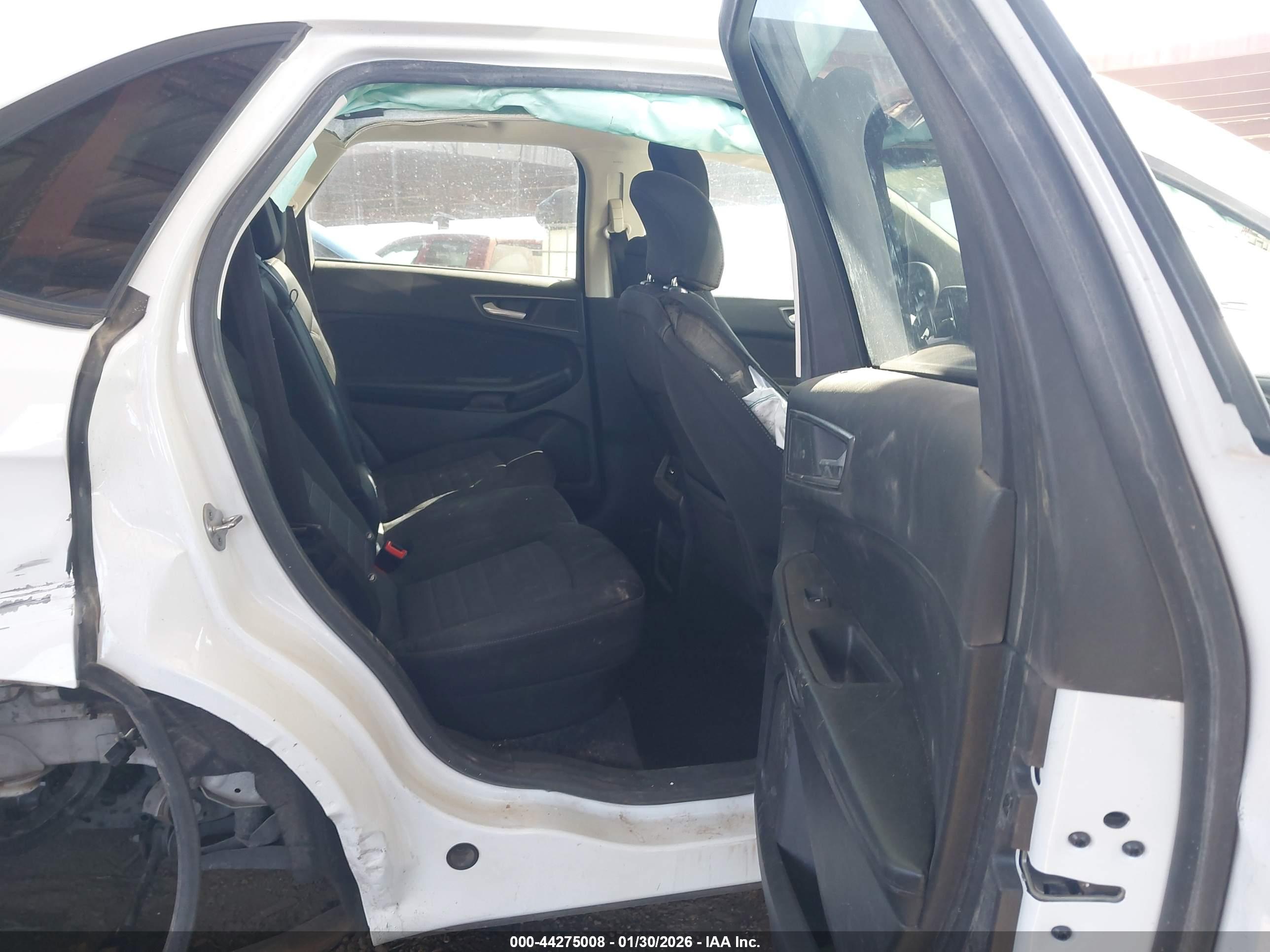 FORD EDGE image 8