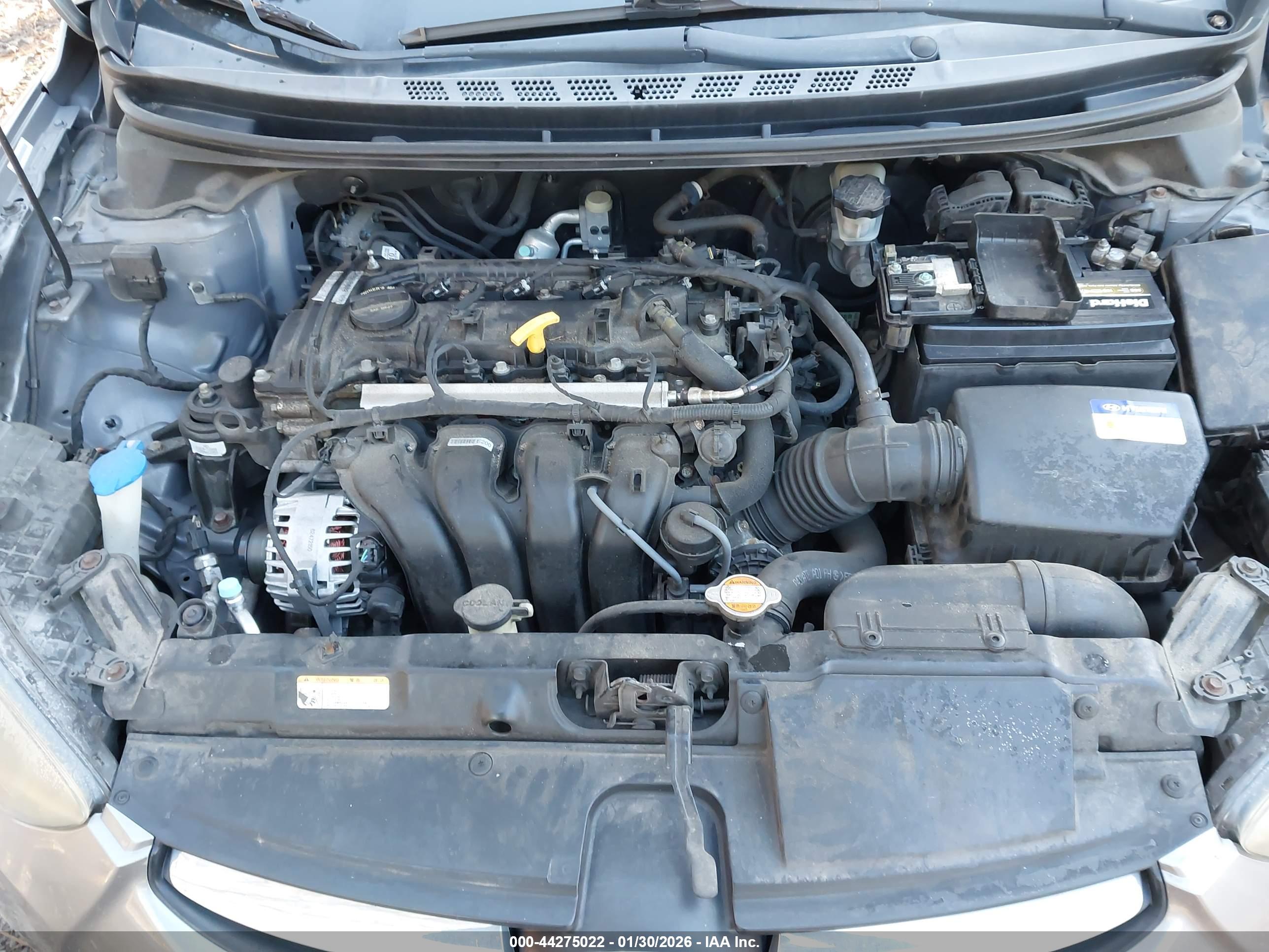 HYUNDAI ELANTRA image 10
