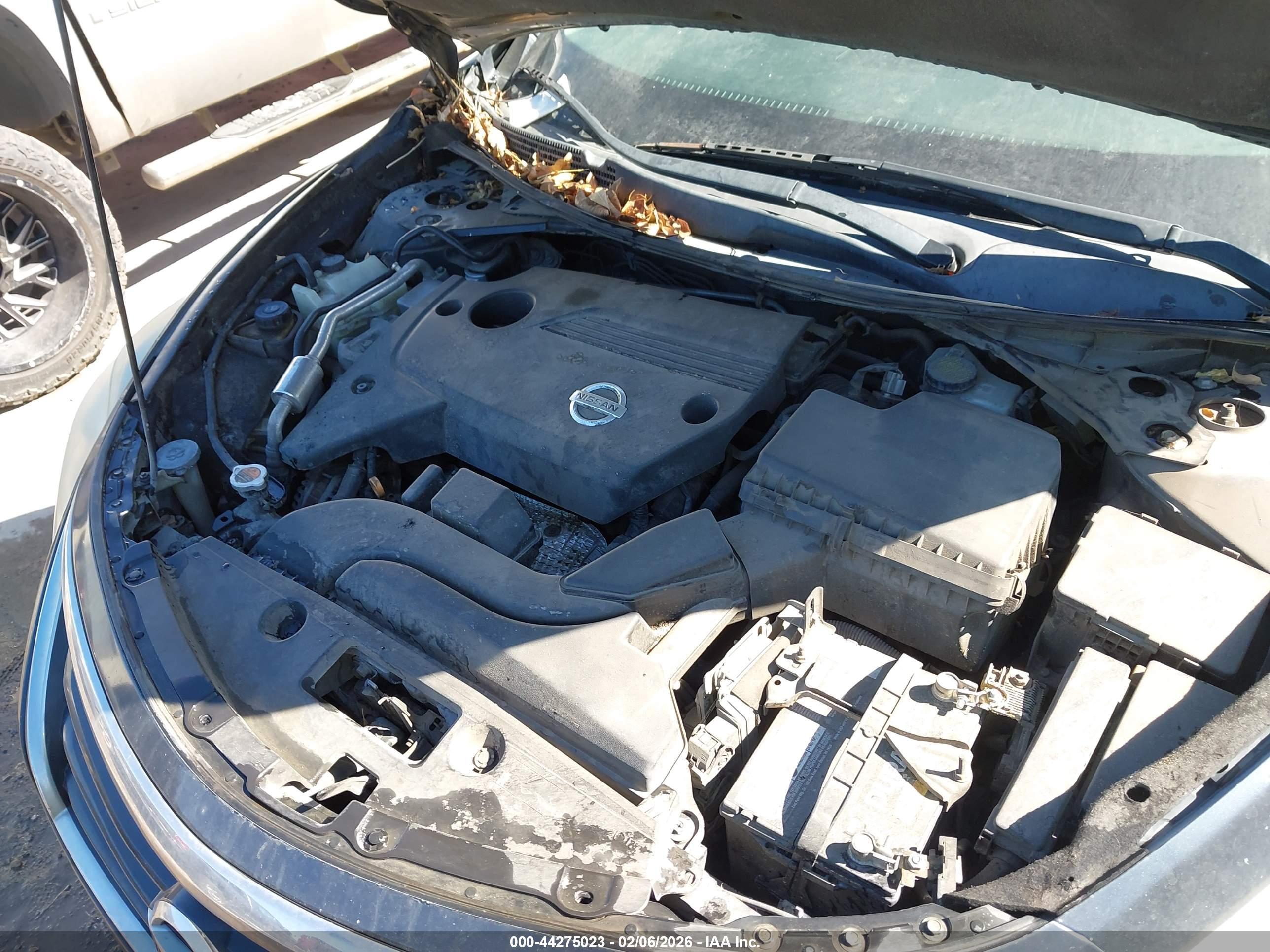 NISSAN ALTIMA image 10