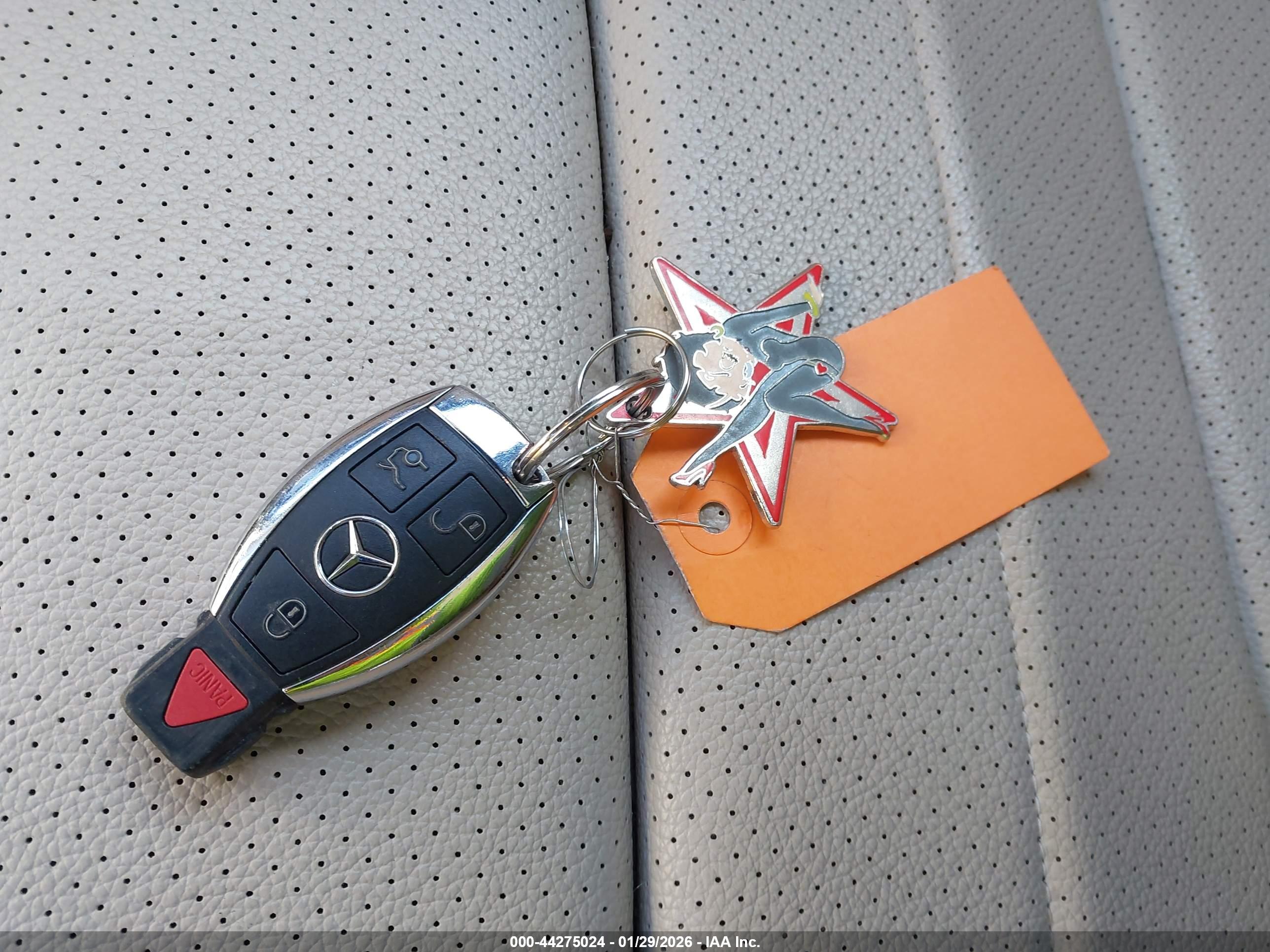 MERCEDES-BENZ C image 11