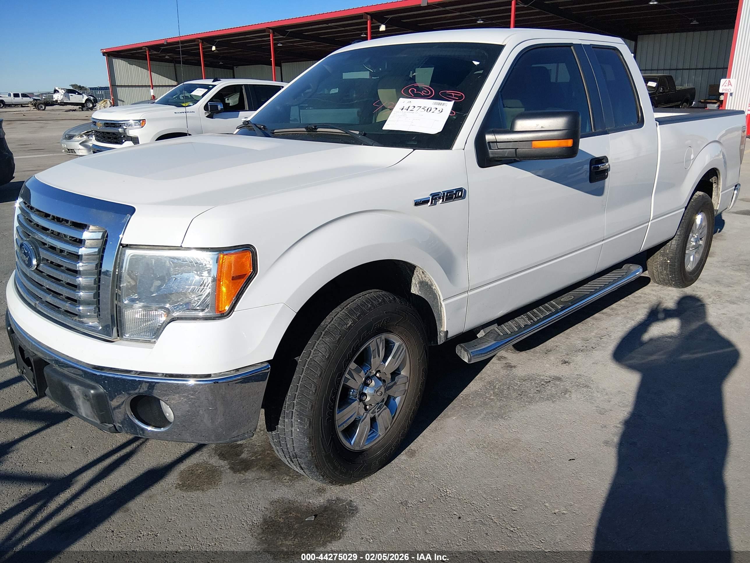 FORD F-150 image 2