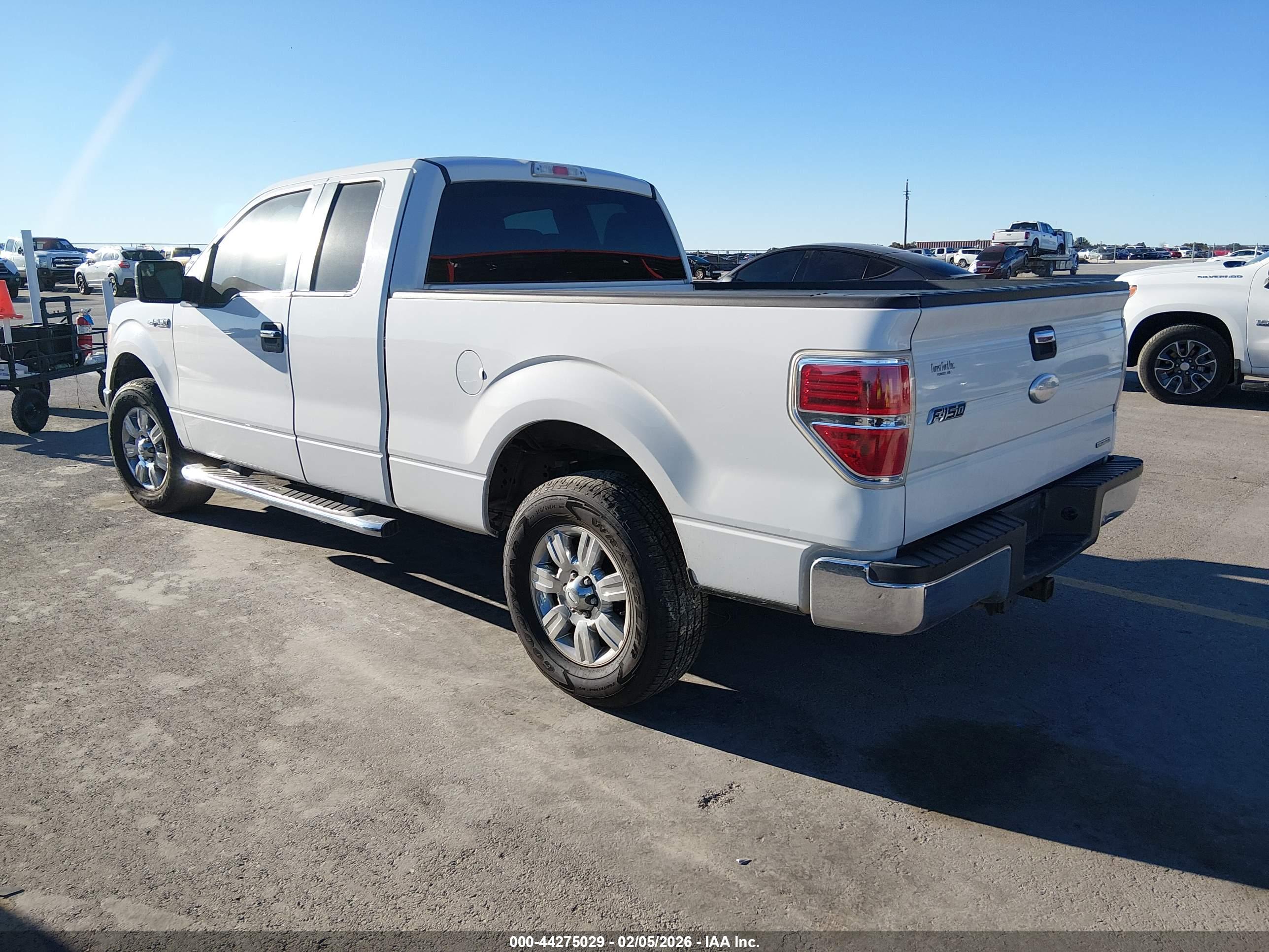 FORD F-150 image 3